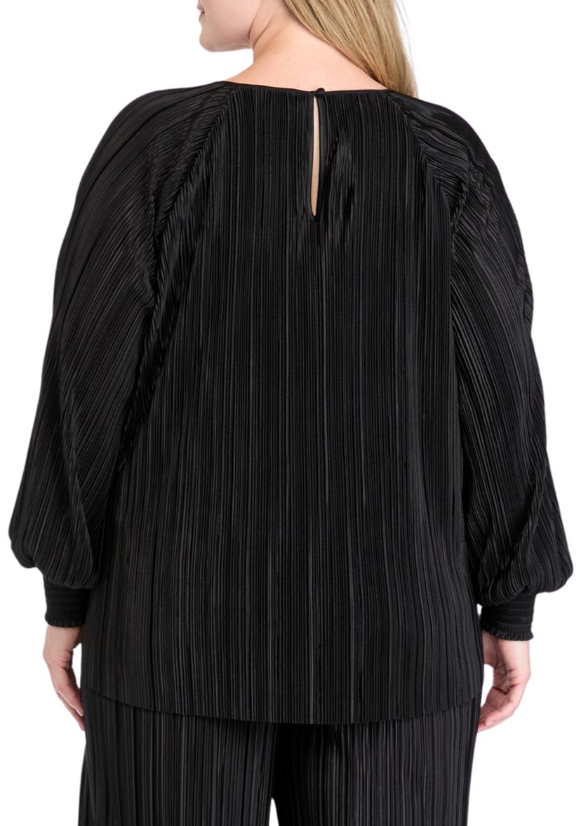 Plus Size Knit Plisse Blouse