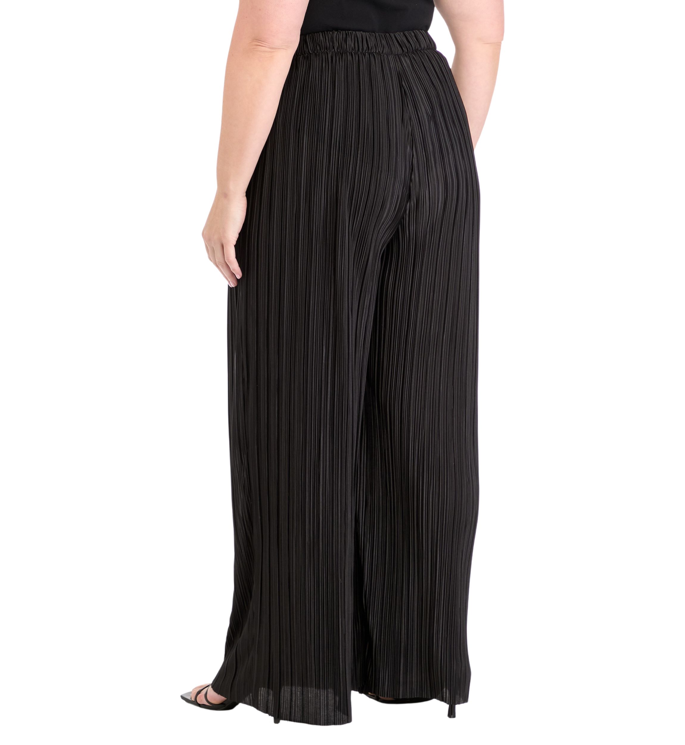 Plus Size Pleated Wide Leg Pants 