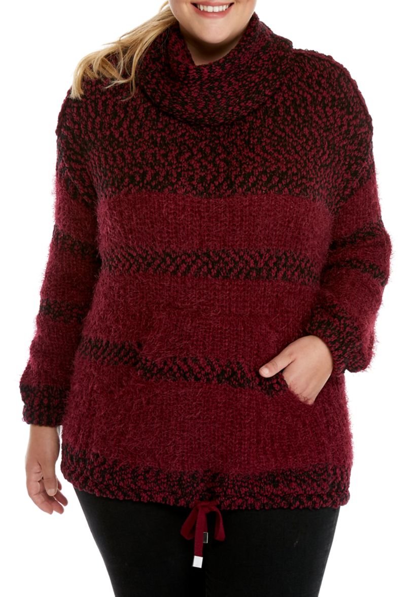 Studio Plus Size Eyelash Pullover