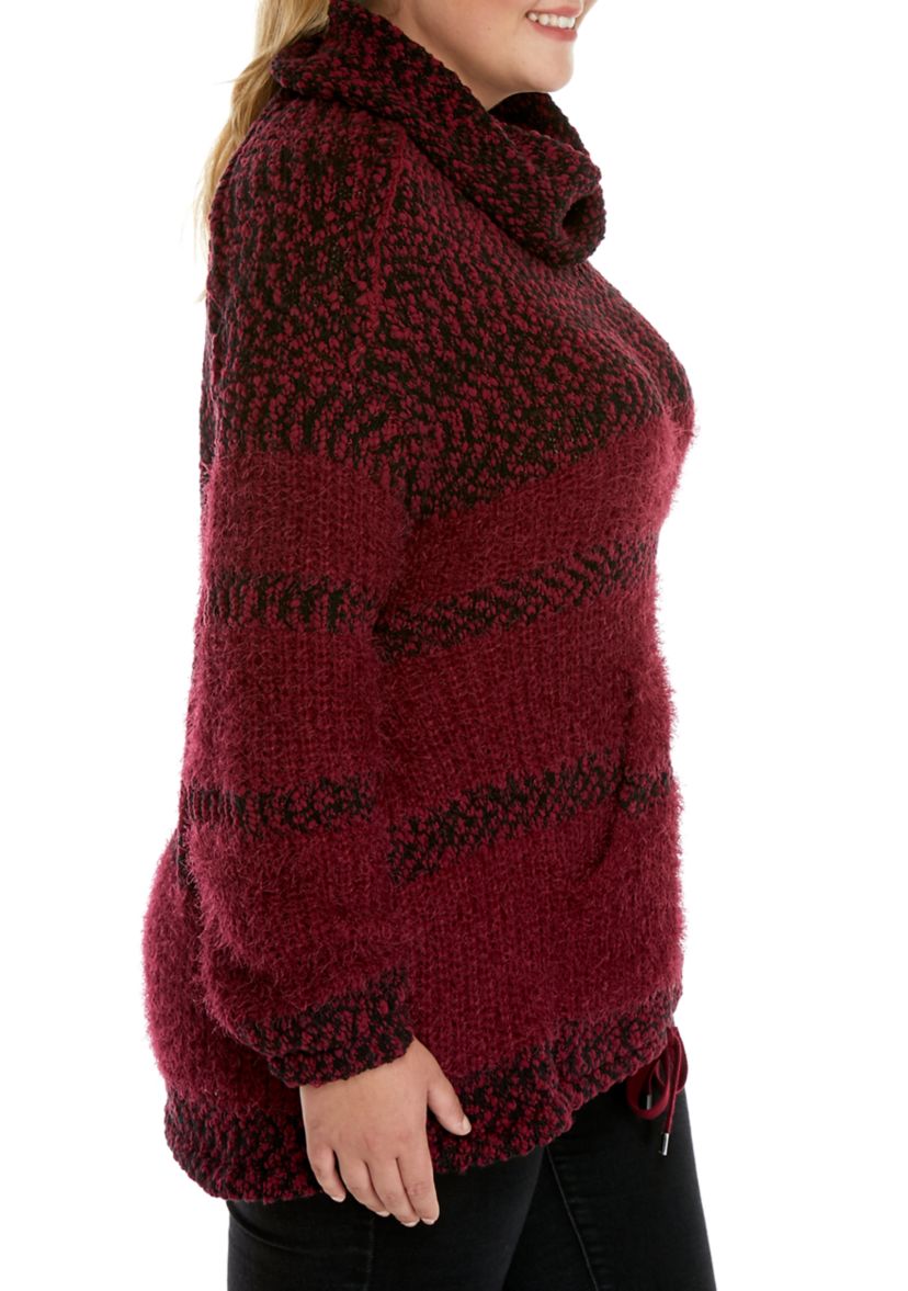 Studio Plus Size Eyelash Pullover
