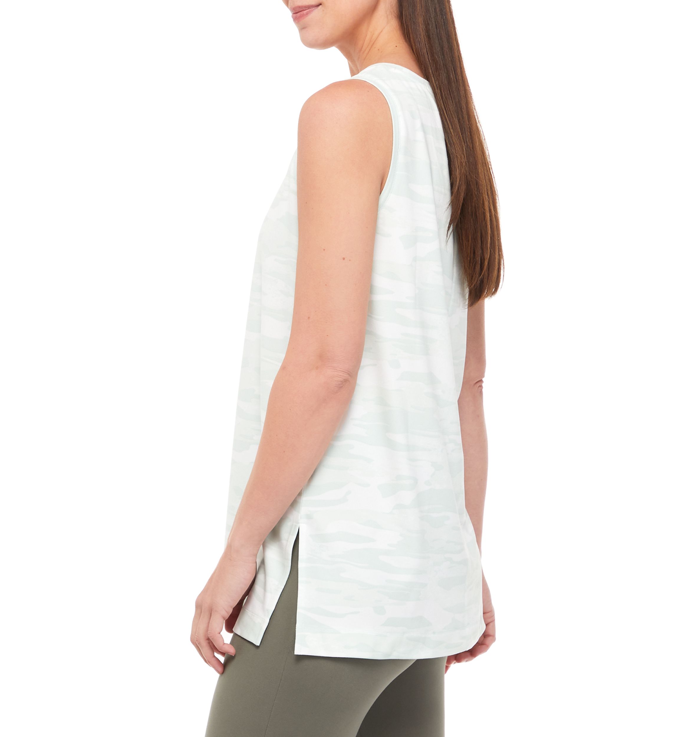 Studio Womens Sleeveless Yummy Tank Top 