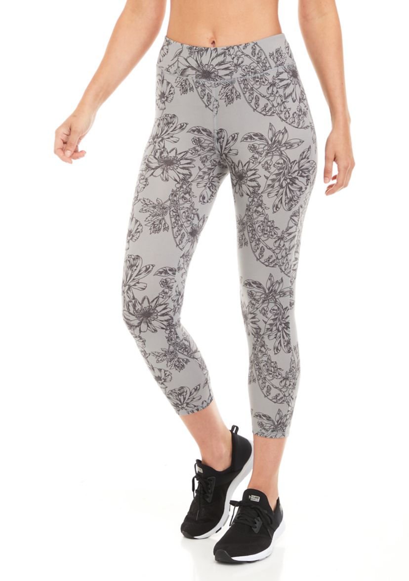 Studio Capri Yummy Leggings