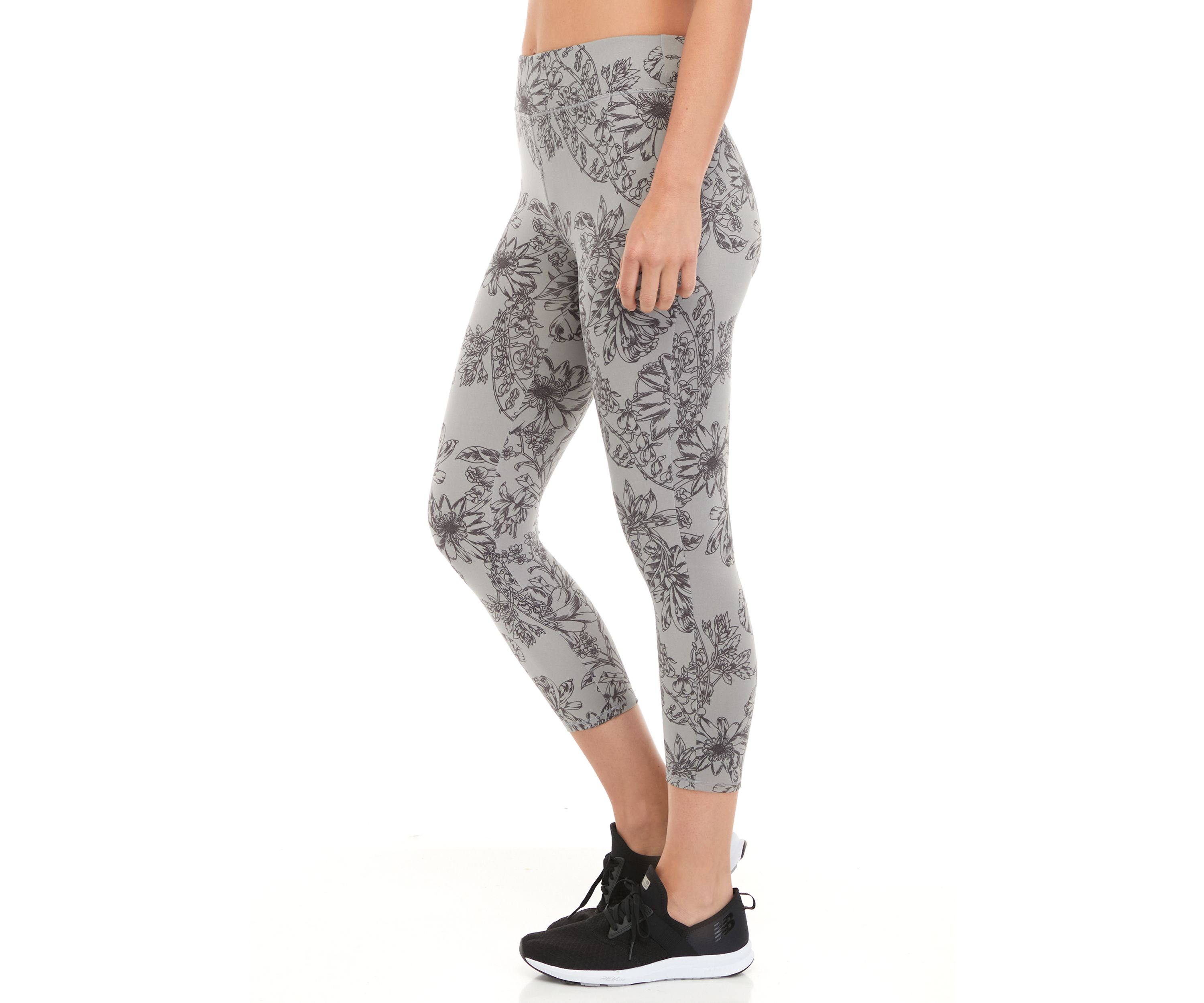 Studio Capri Yummy Leggings