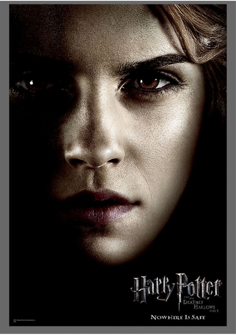 Hermoine Poster Graphic T-Shirt