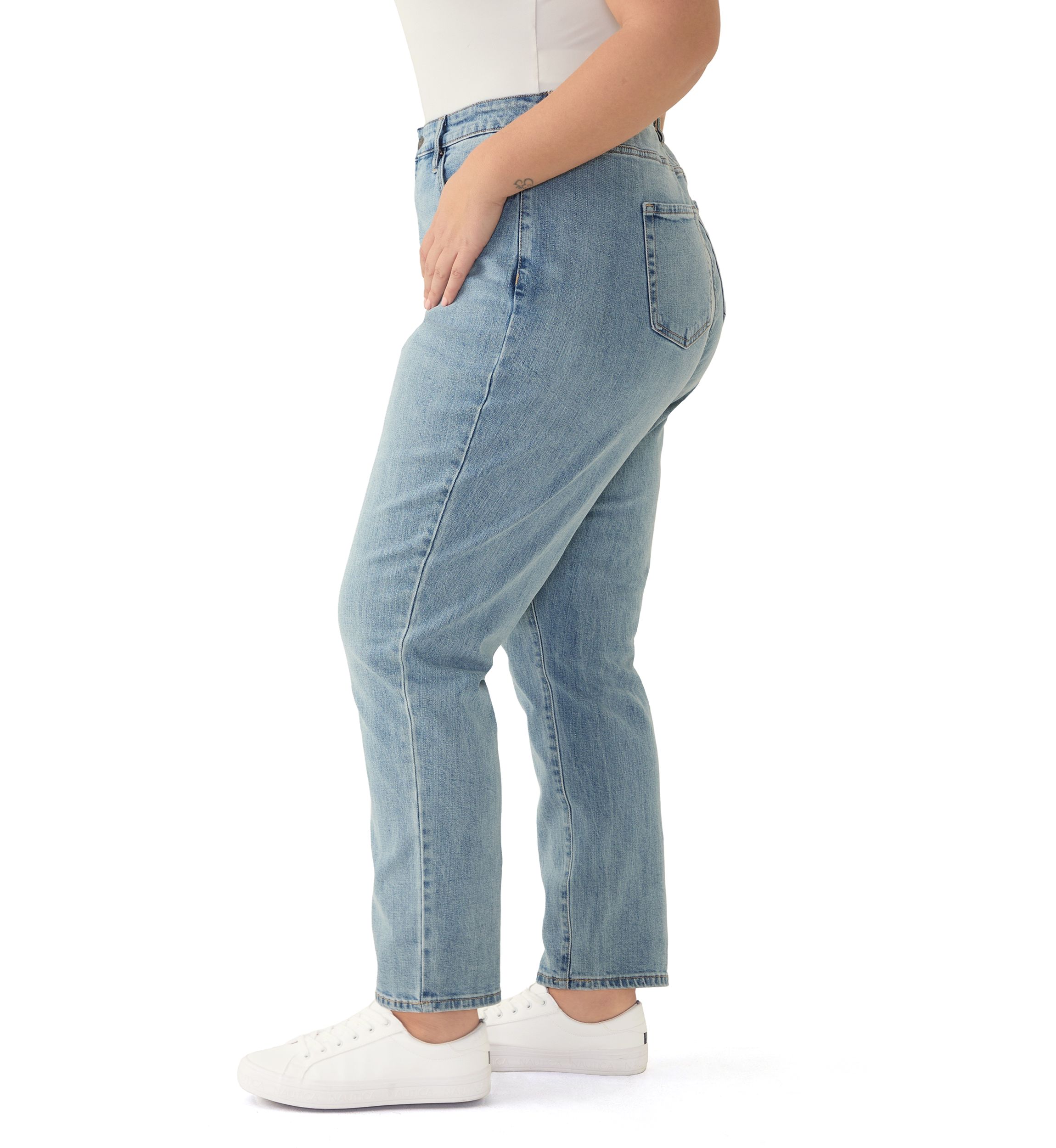 Plus Size High Rise Slim Straight Jeans