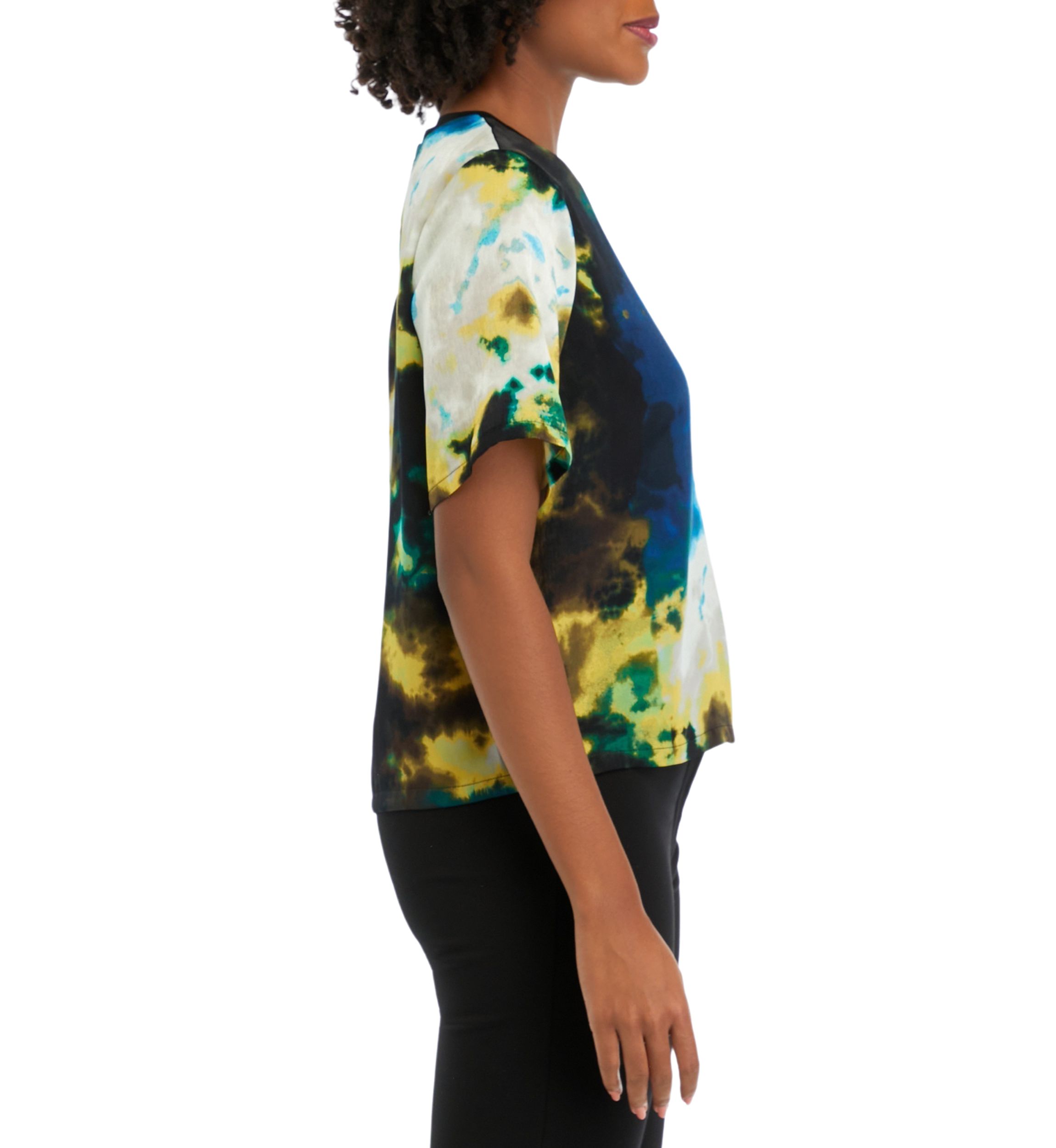 Womens Short Sleeve Cloud Printed Crew Neck Blouse