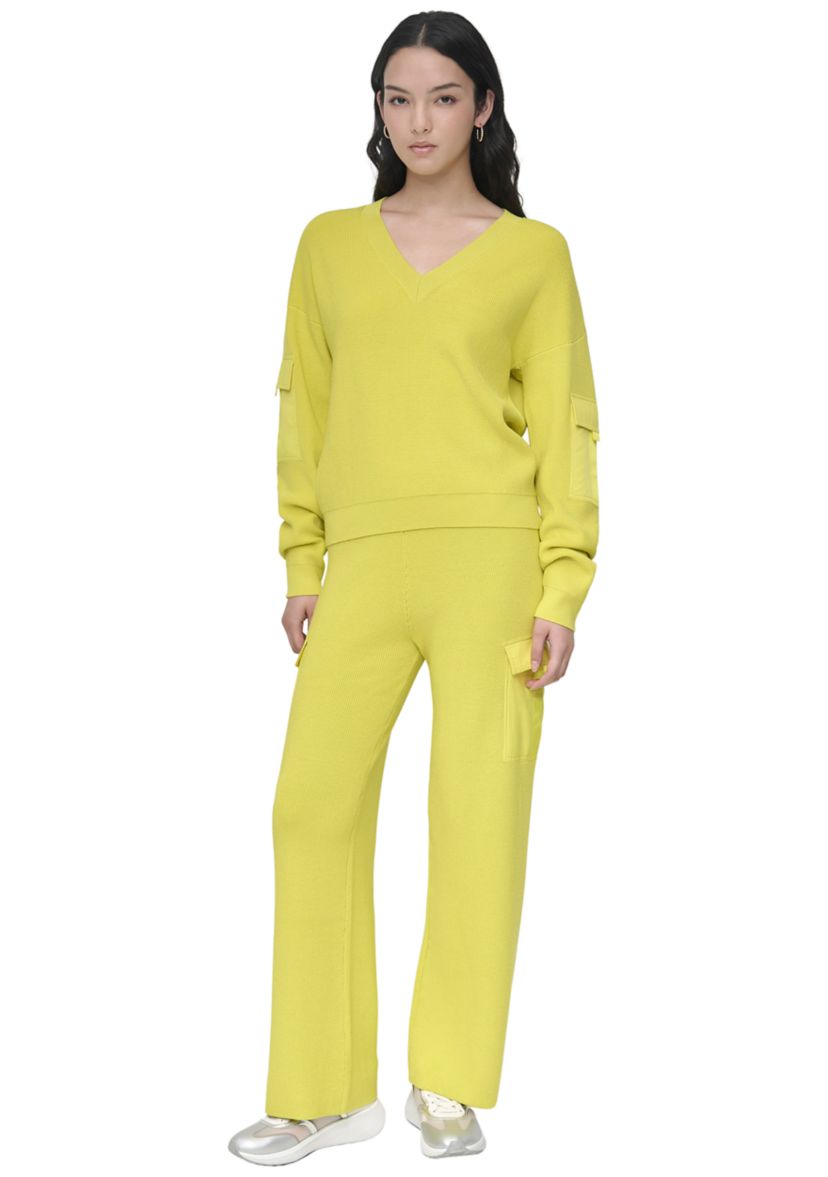 Womens V-Neck Woven Pocket Athletic Sweater