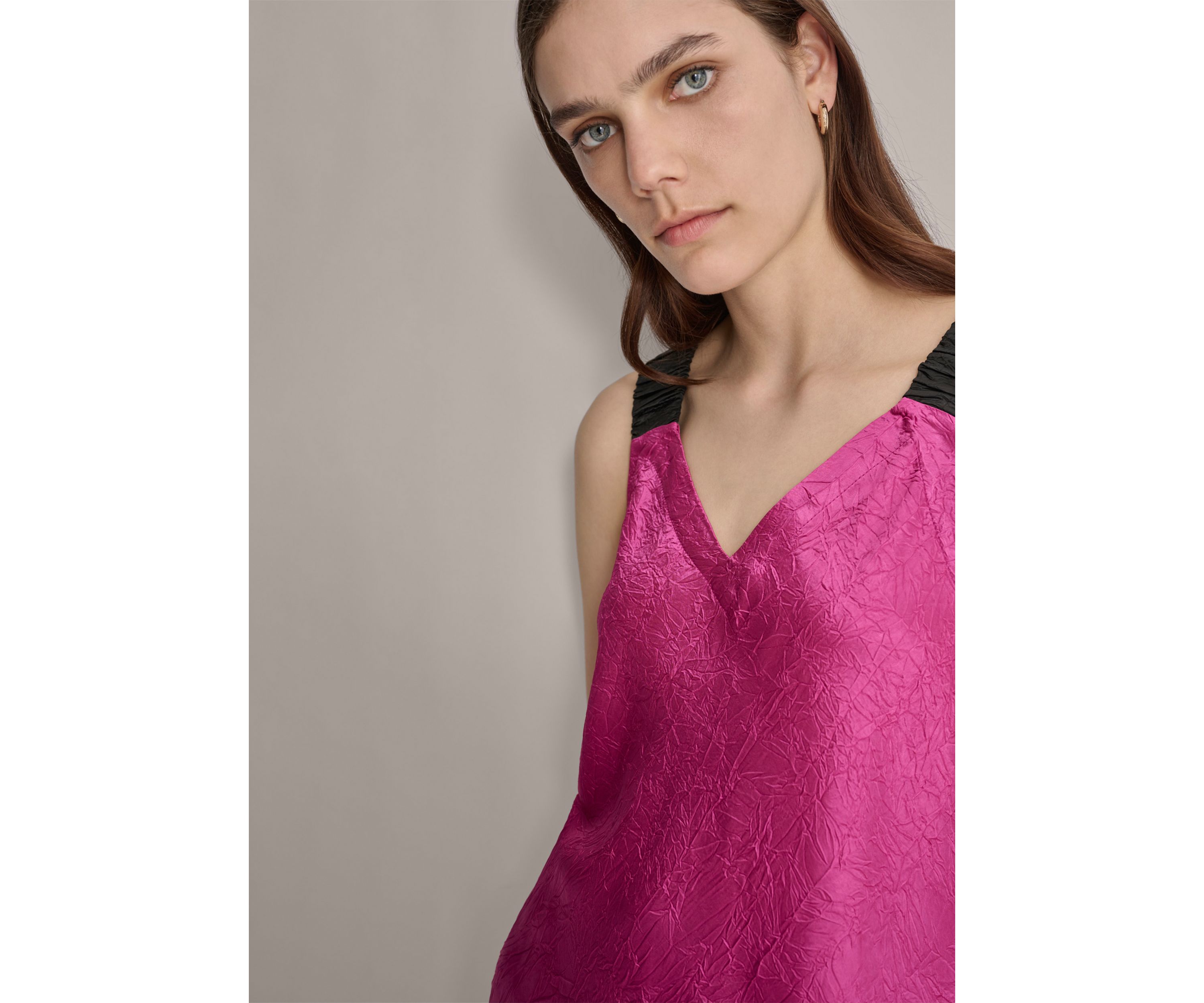 Womens Contrast Strap Tank Top