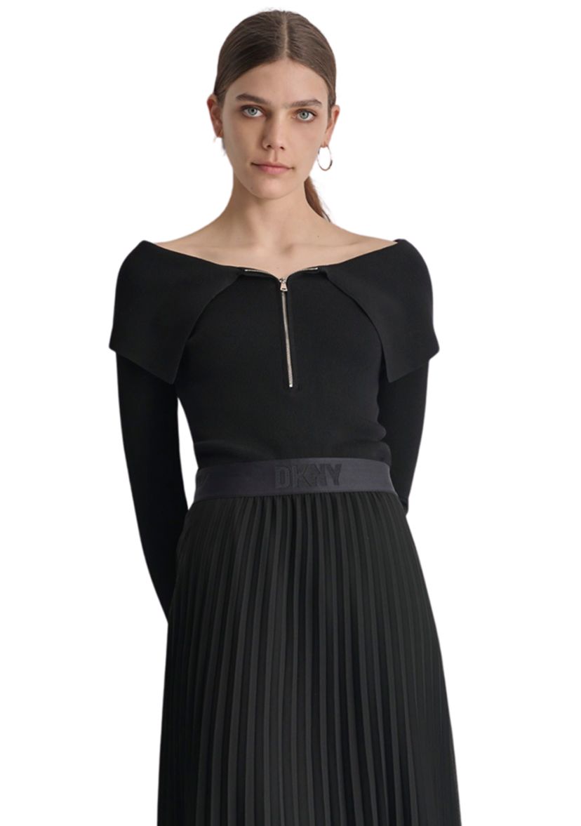 Womens Long Sleeve Zippered Collar Sweater 