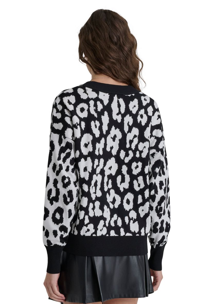 Womens Long Sleeve Animal Print Sweater 