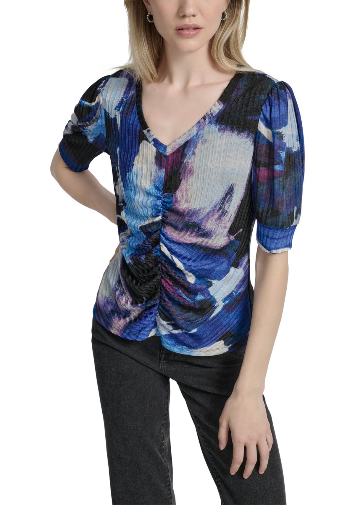 Womens Short Sleeve V-Neck Ruch Brushstroke Print Knit Top