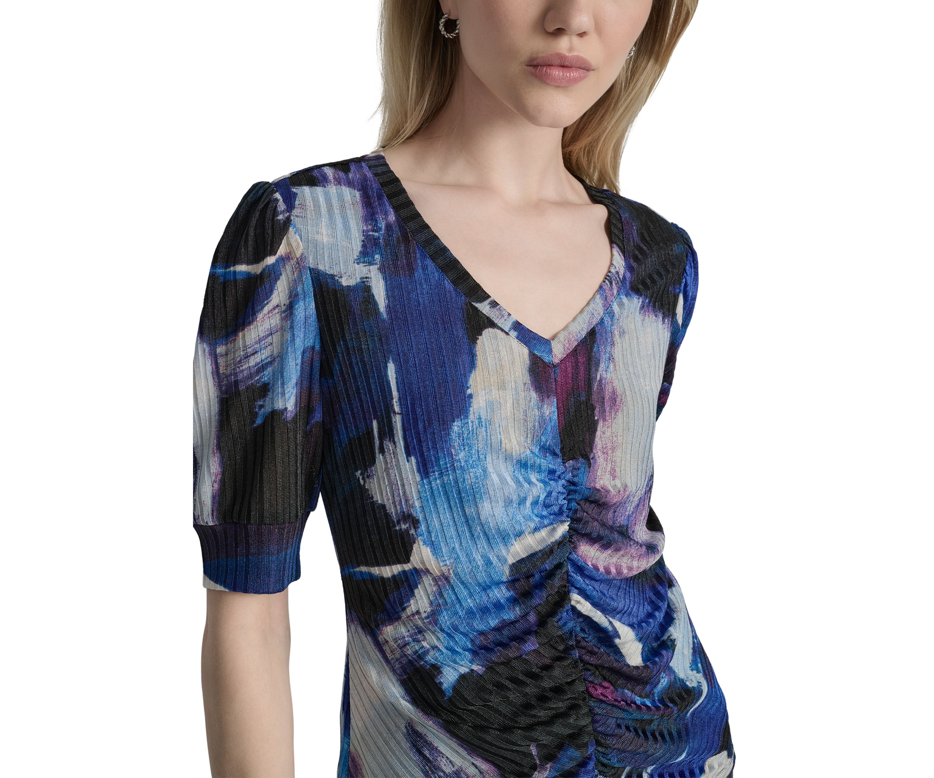 Womens Short Sleeve V-Neck Ruch Brushstroke Print Knit Top