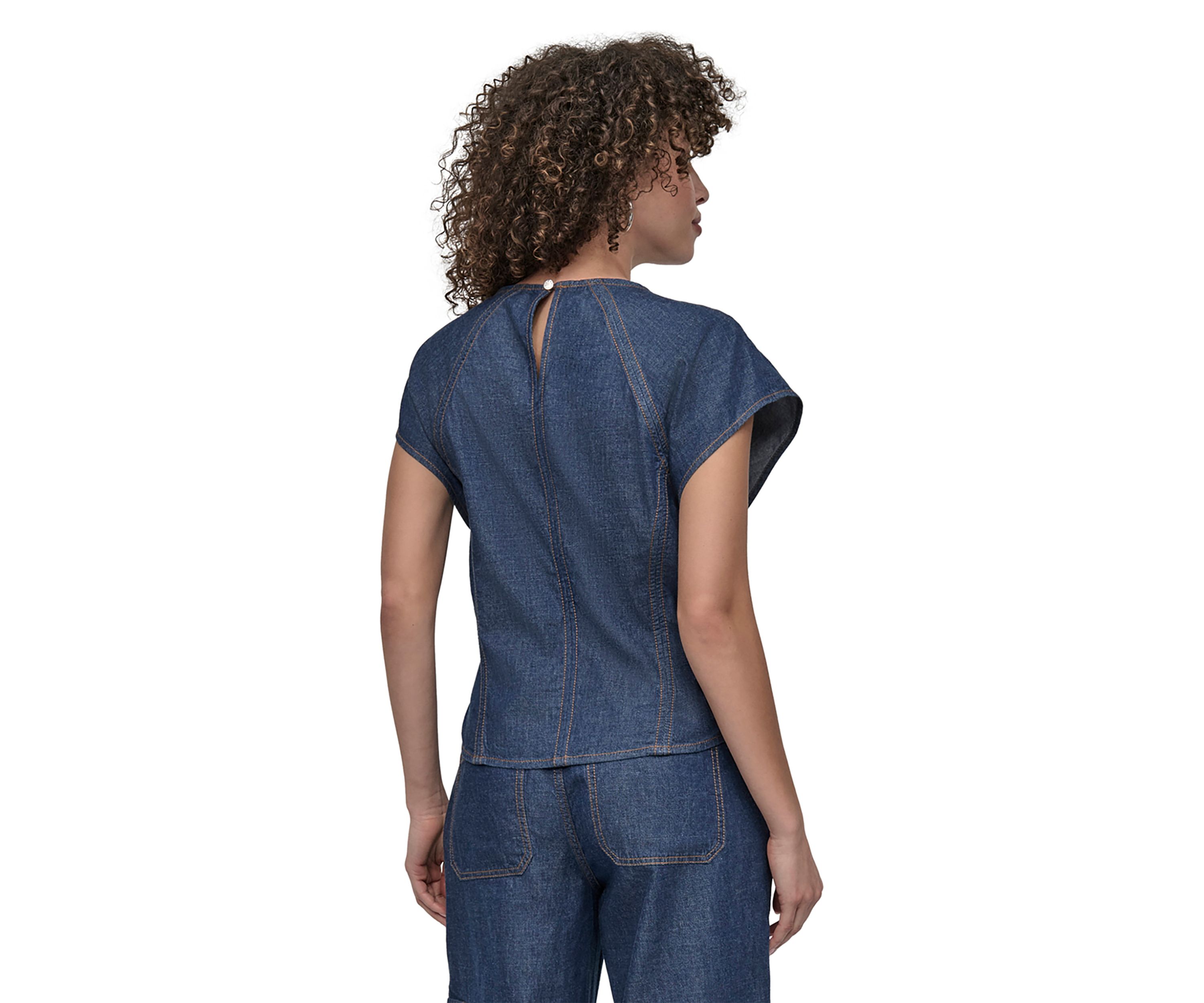 Womens Flutter Sleeve Keyhole Chambray Top