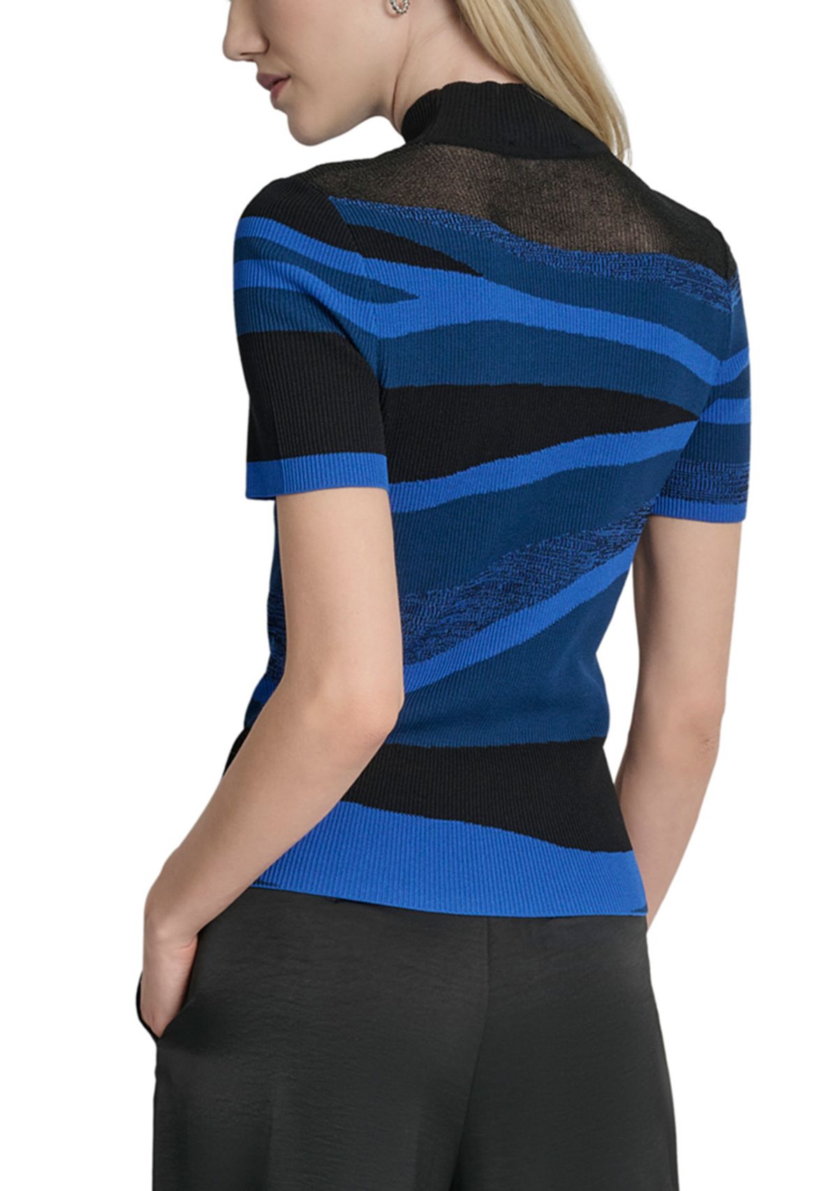 Womens Short Sleeve Mock Neck Swirl Sweater