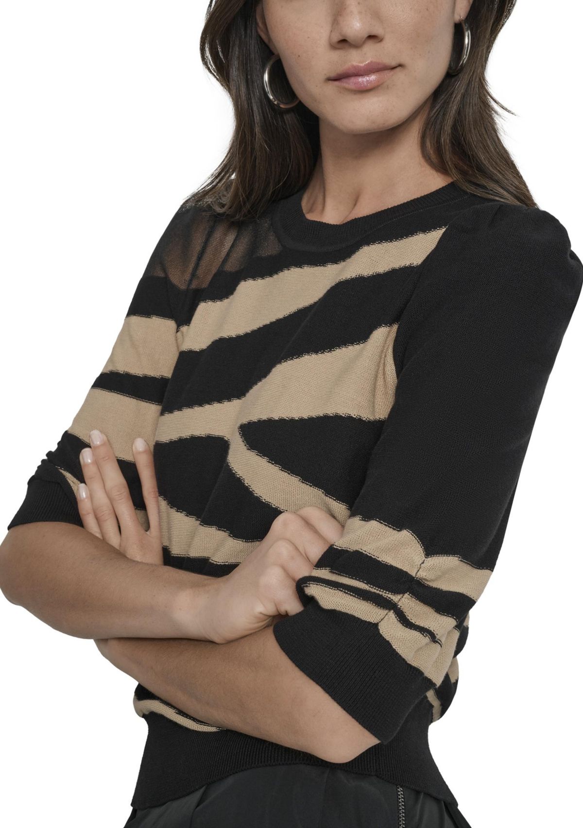 Womens Short Sleeve Crew Neck Patterned Shirt