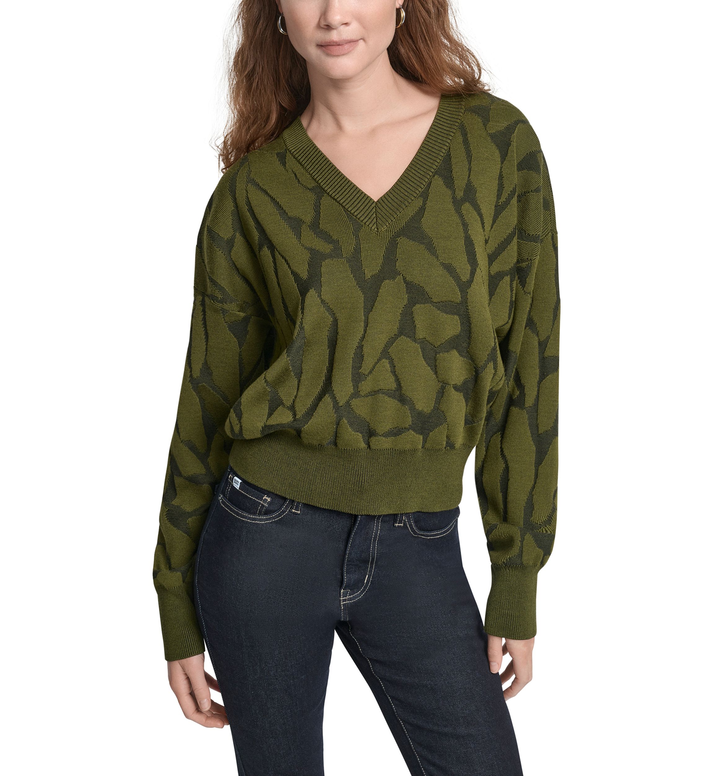 Womens Long Sleeve Textured V-Neck Sweater 