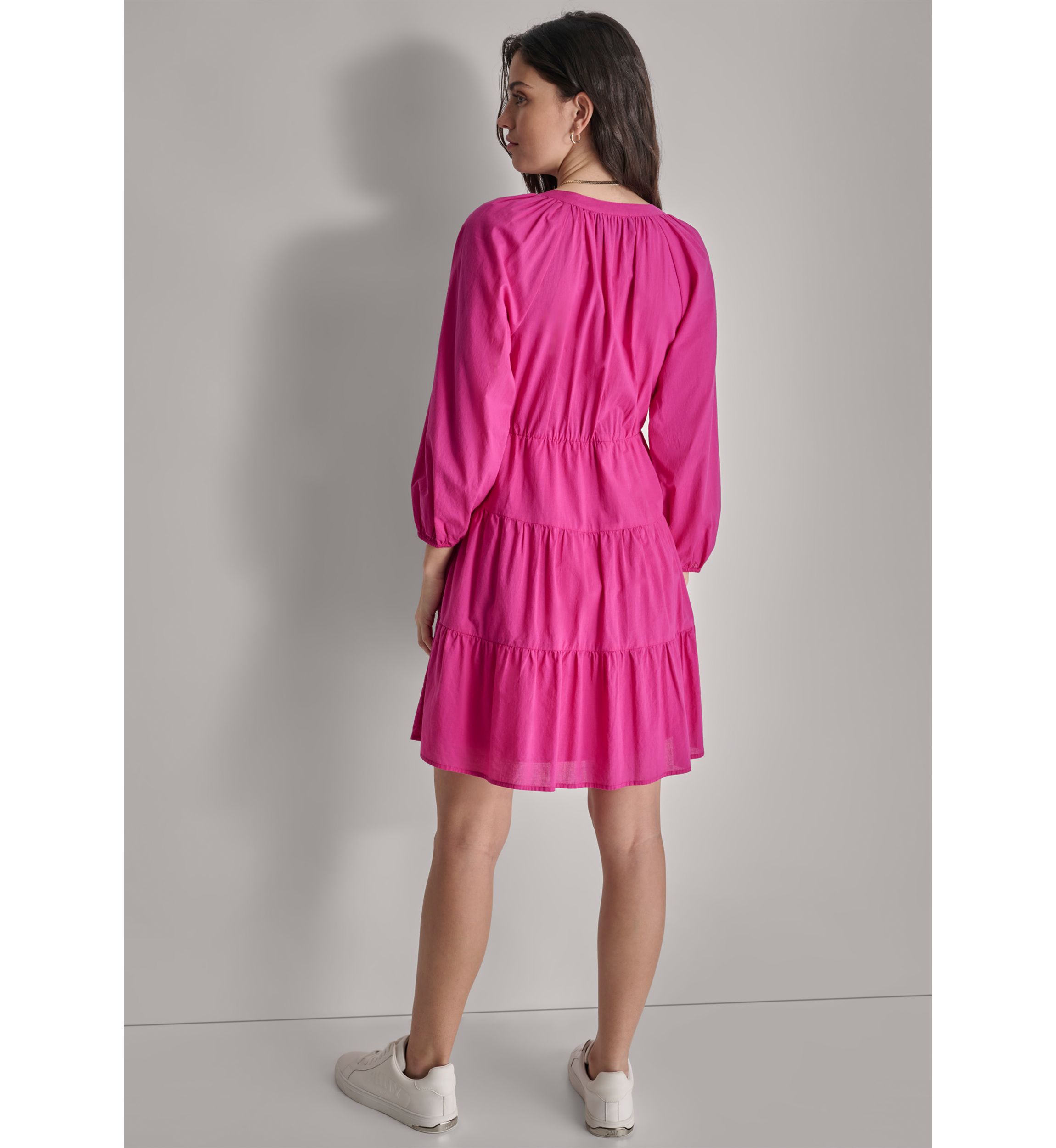 Womens 3/4 Sleeve Split Neck Tiered Skirt 
