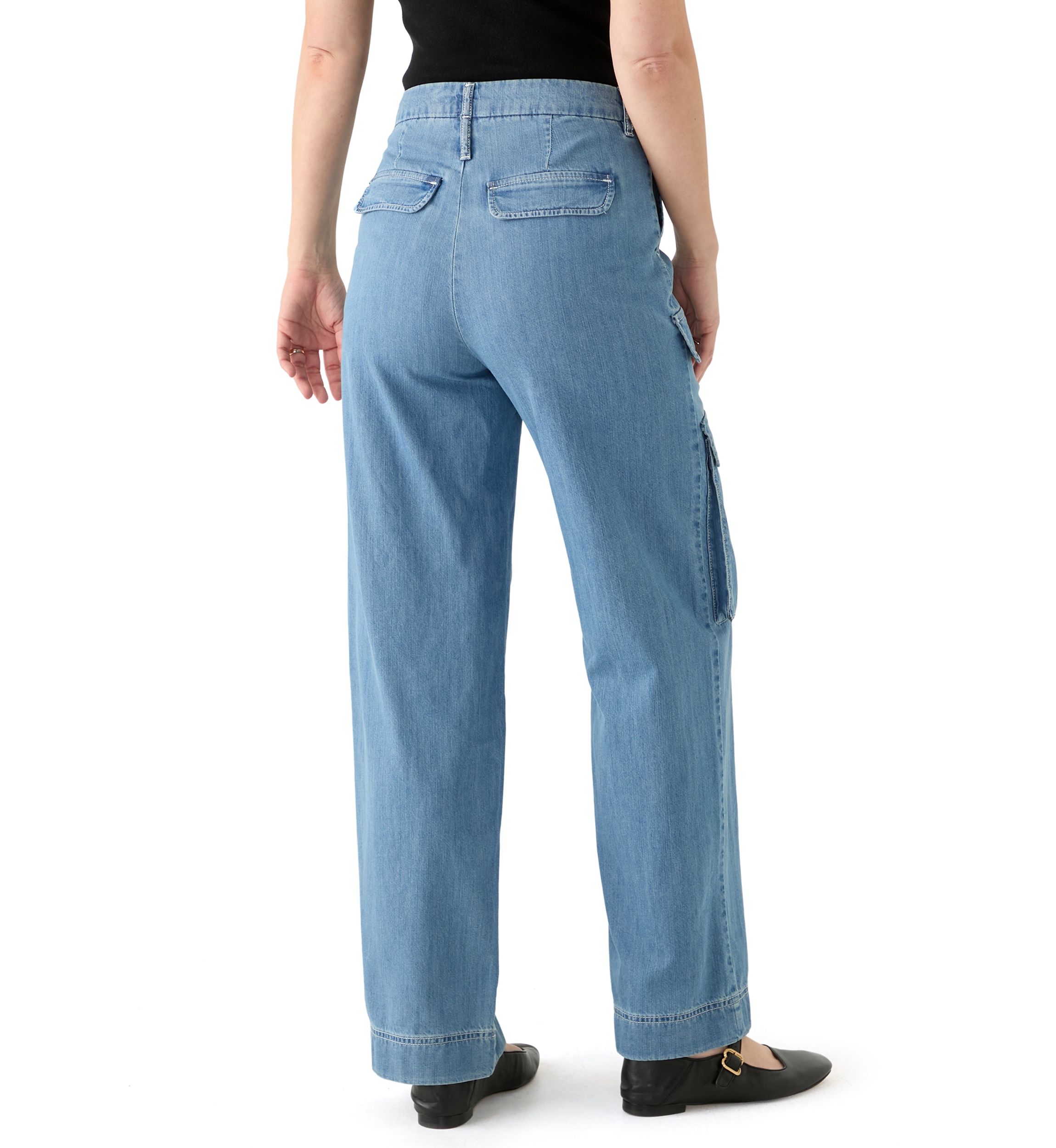 Womens Wide Leg Cargo Jeans