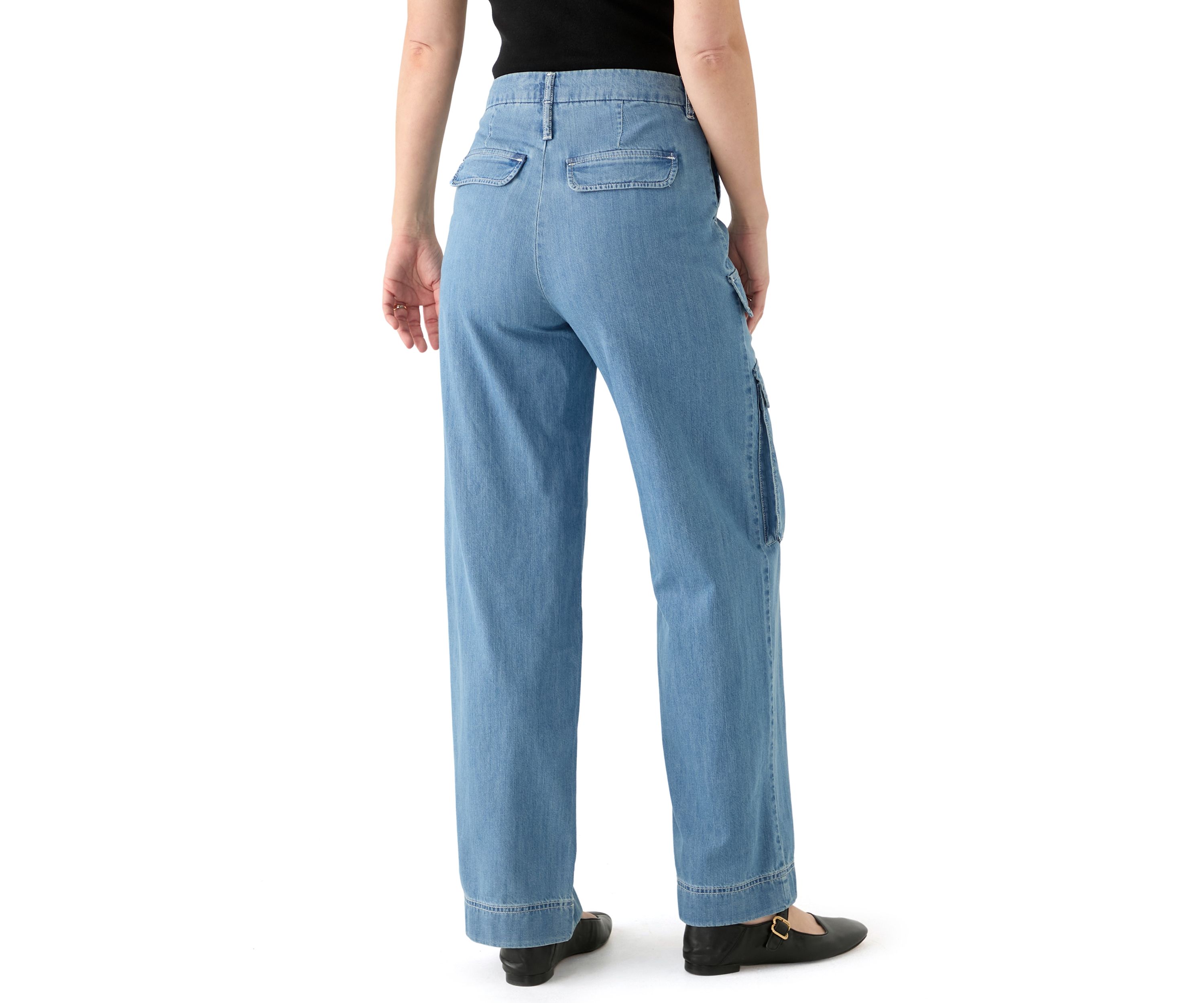 Womens Wide Leg Cargo Jeans