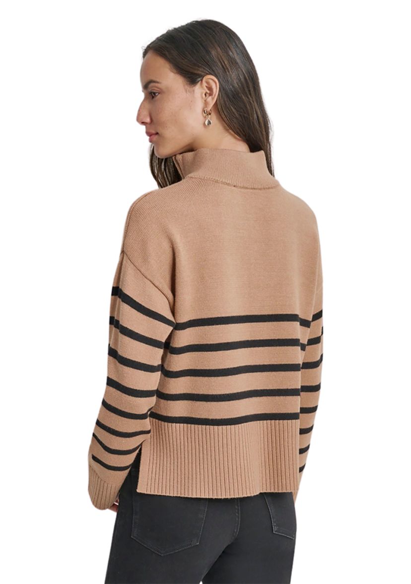 Womens Long Sleeve 1/4 Zip Striped Sweater
