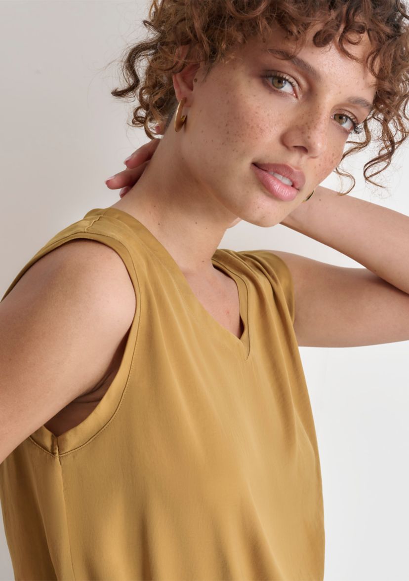 Womens Sleeveless Tie Waist Blouse
