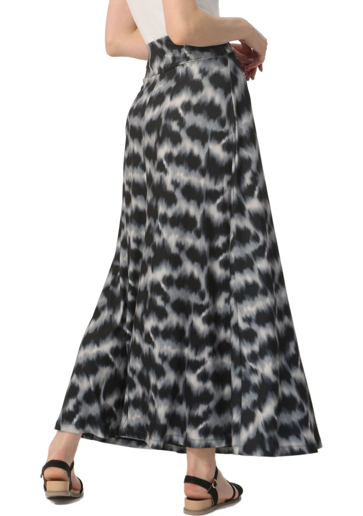 Belted Maxi Skirt