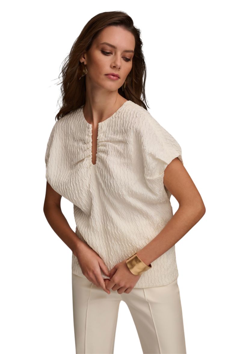 Womens Textured Split Neck Blouse 