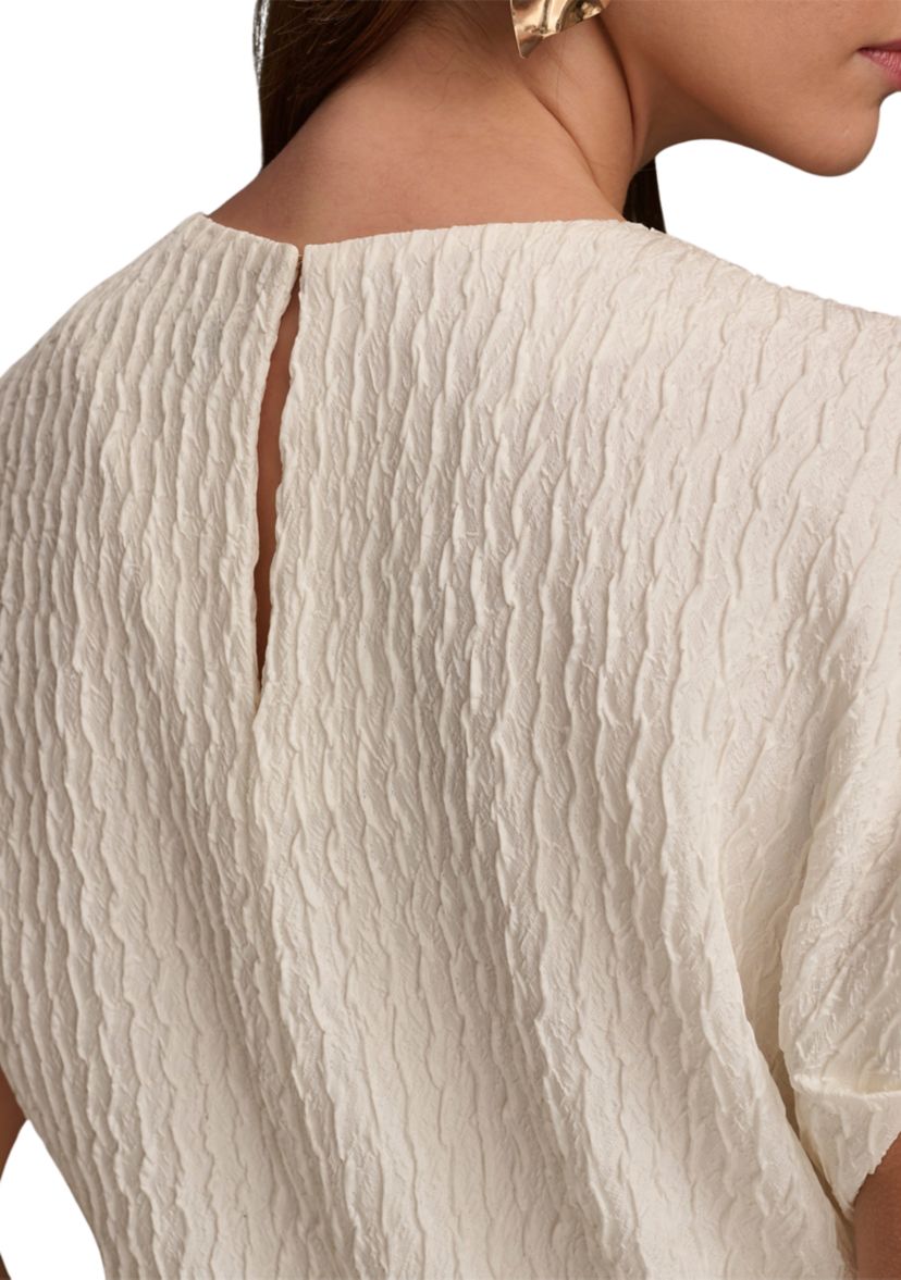 Womens Textured Split Neck Blouse 
