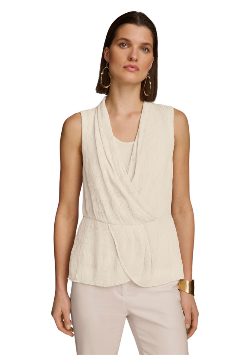 Womens Sleeveless Textured Crepe Peplum Blouse