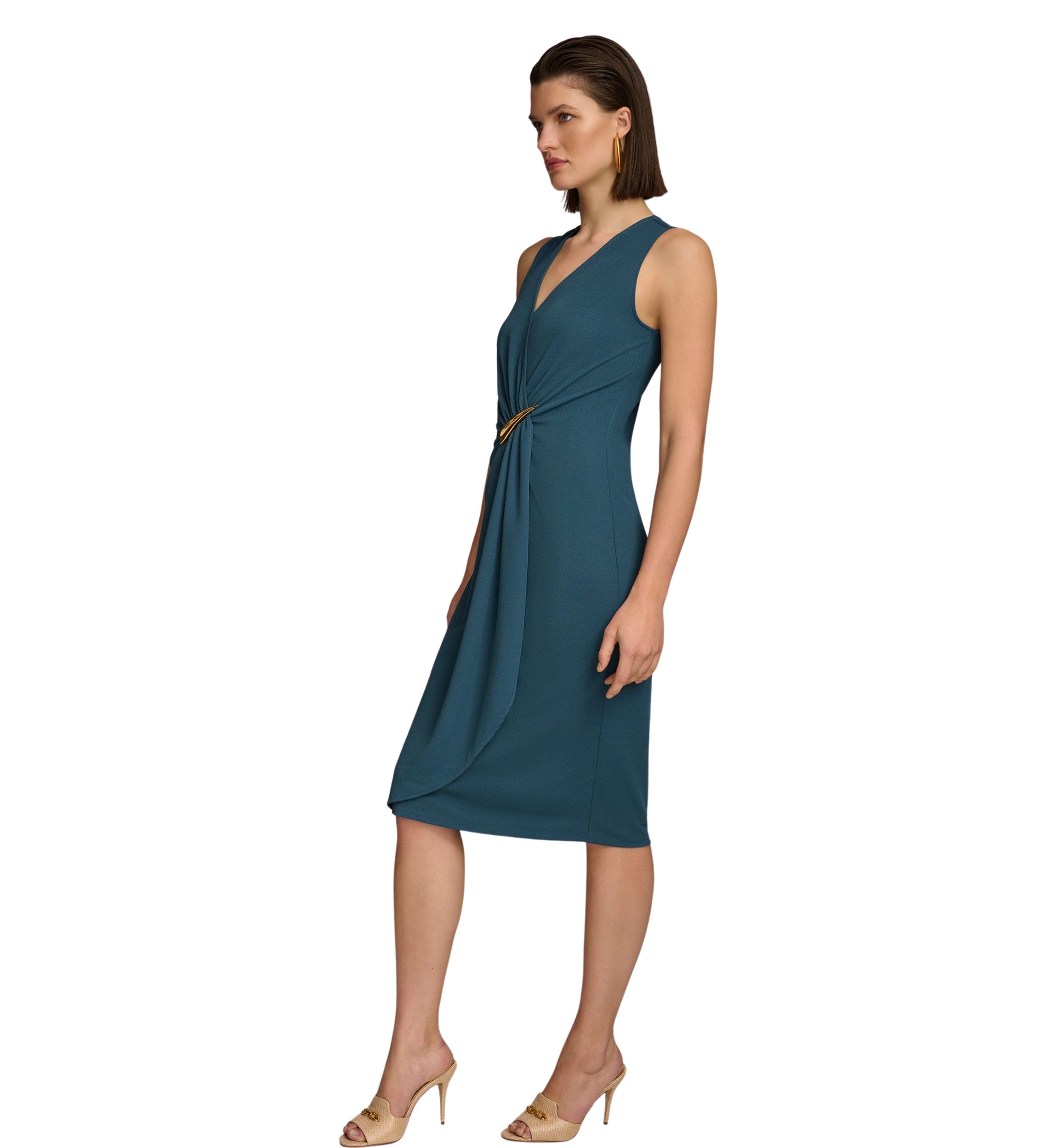 Womens Sleeveless Solid Knit Dress