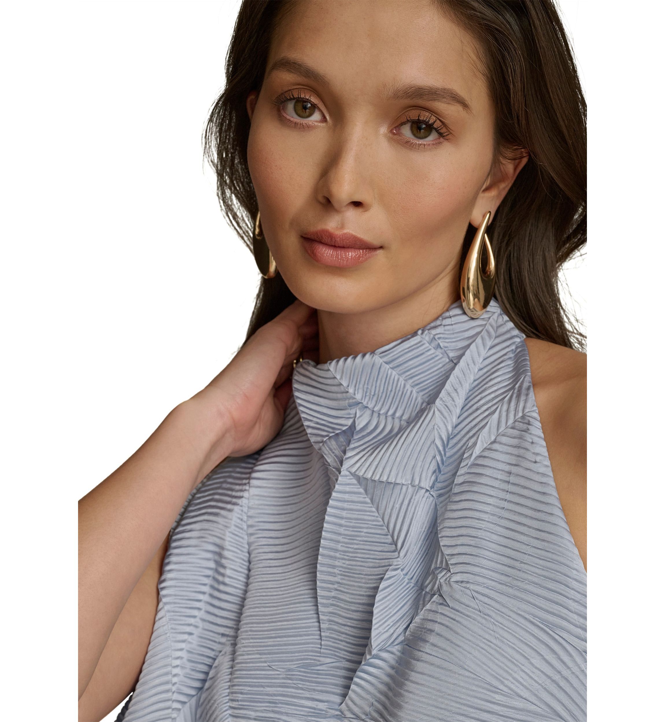 Womens Sleeveless Asymmetrical Hem Textured Blouse