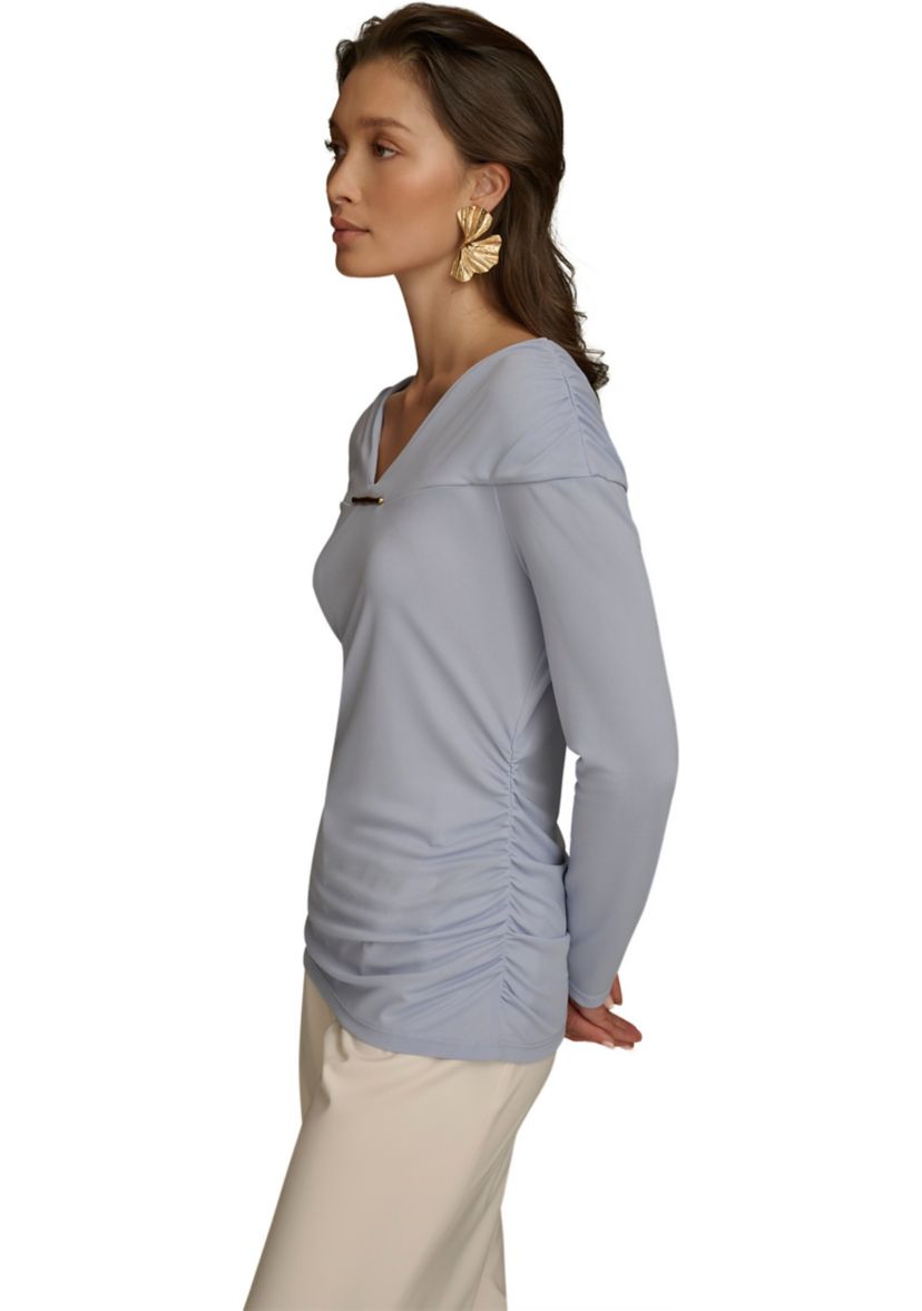 Womens Long Sleeve V-Neck Hardware Knit Top