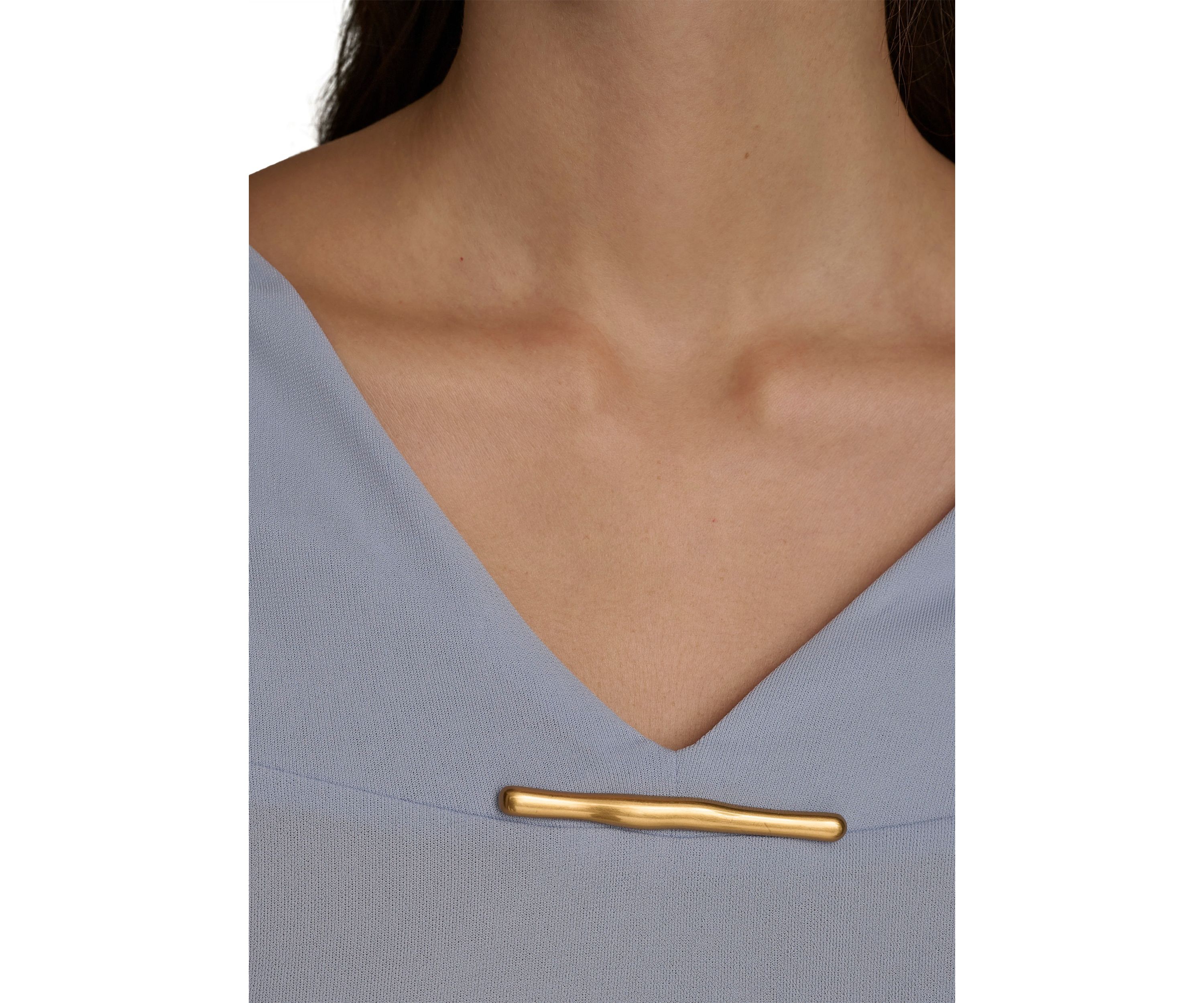 Womens Long Sleeve V-Neck Hardware Knit Top