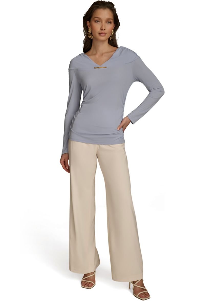 Womens Long Sleeve V-Neck Hardware Knit Top