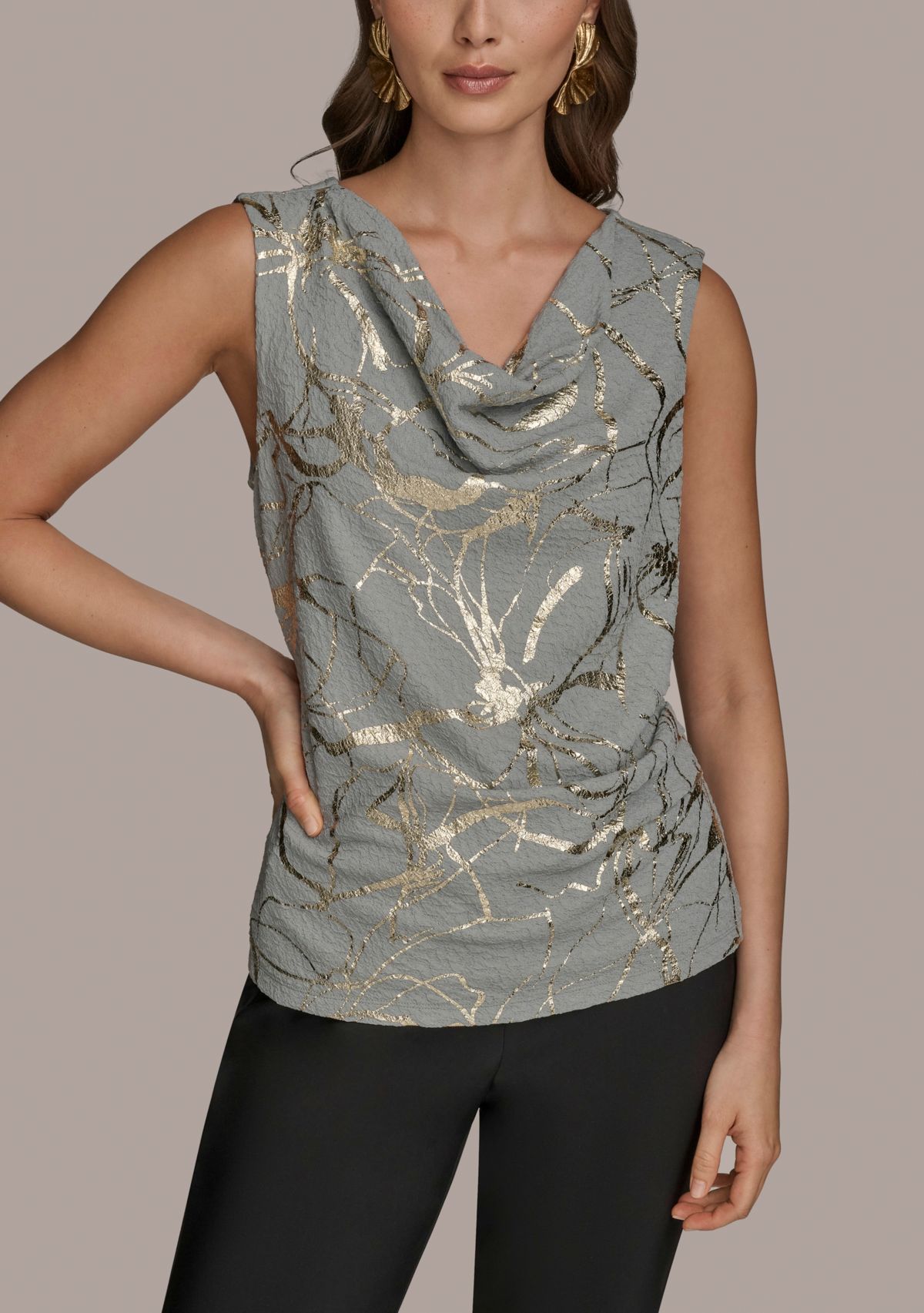 Womens Sleeveless Metallic Knit Blouse