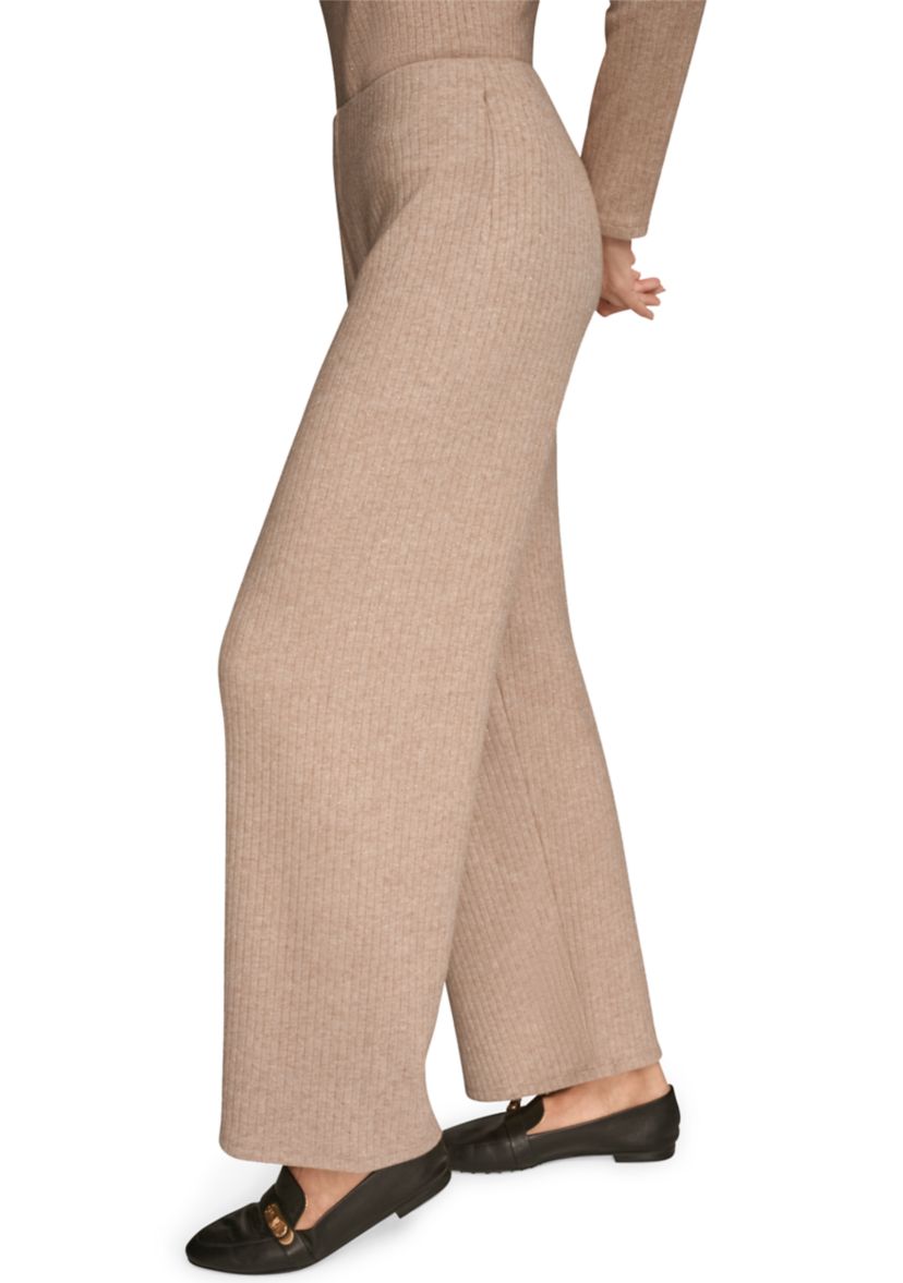 Womens Pull On Pants 