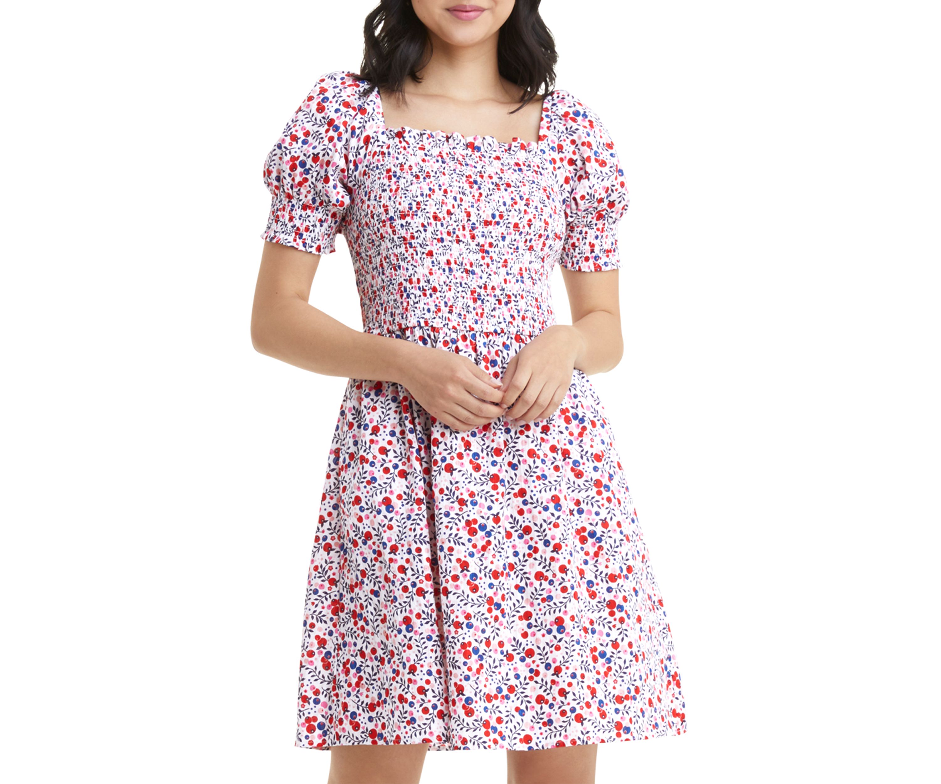 Womens Cam Smocked Dress in Berry Print