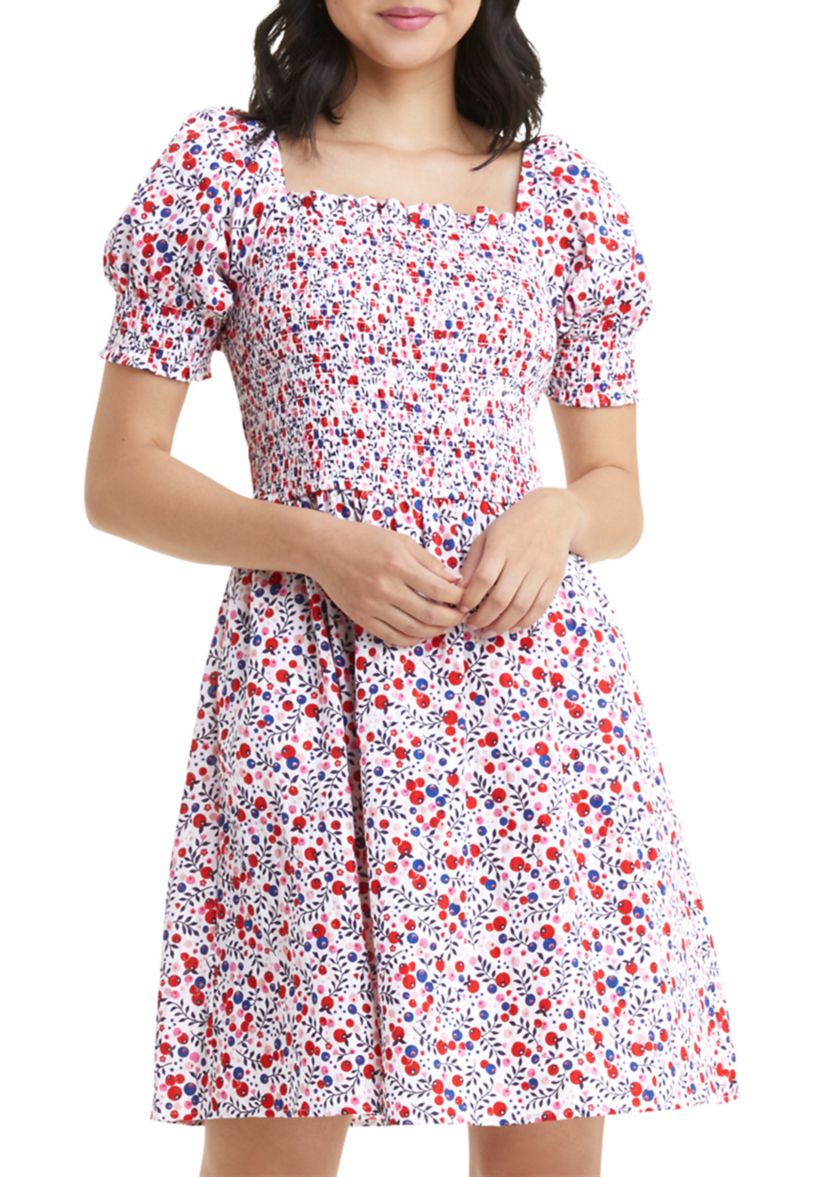 Womens Cam Smocked Dress in Berry Print