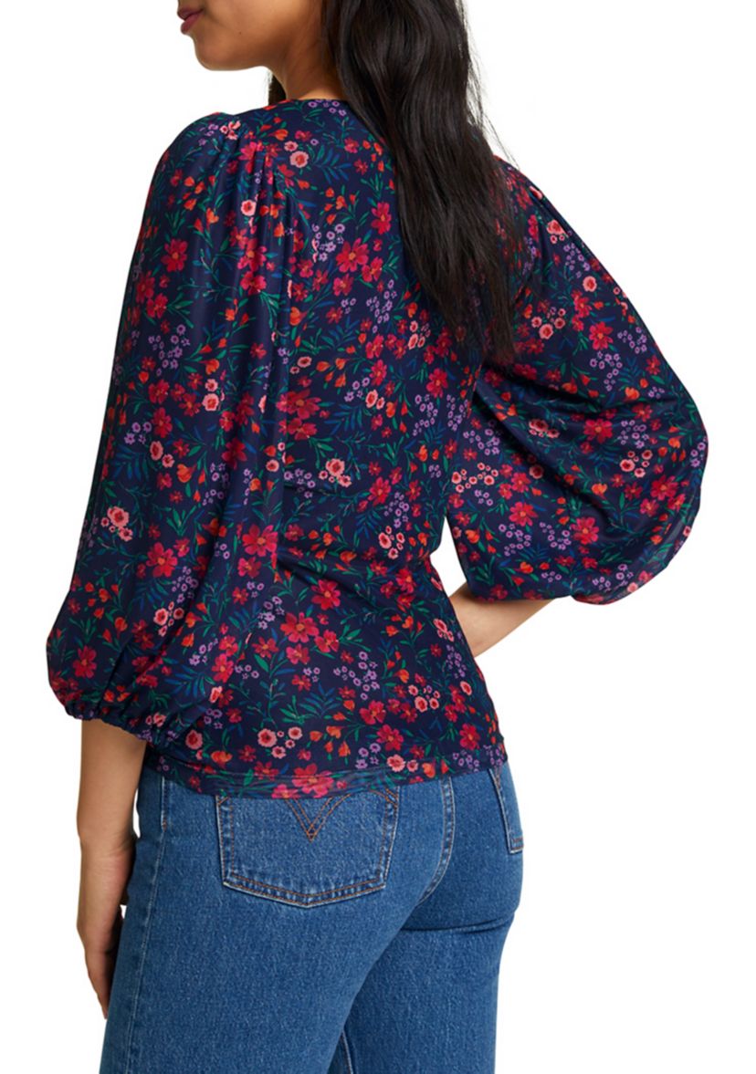 Womens Shelby Scoop Neck Top 