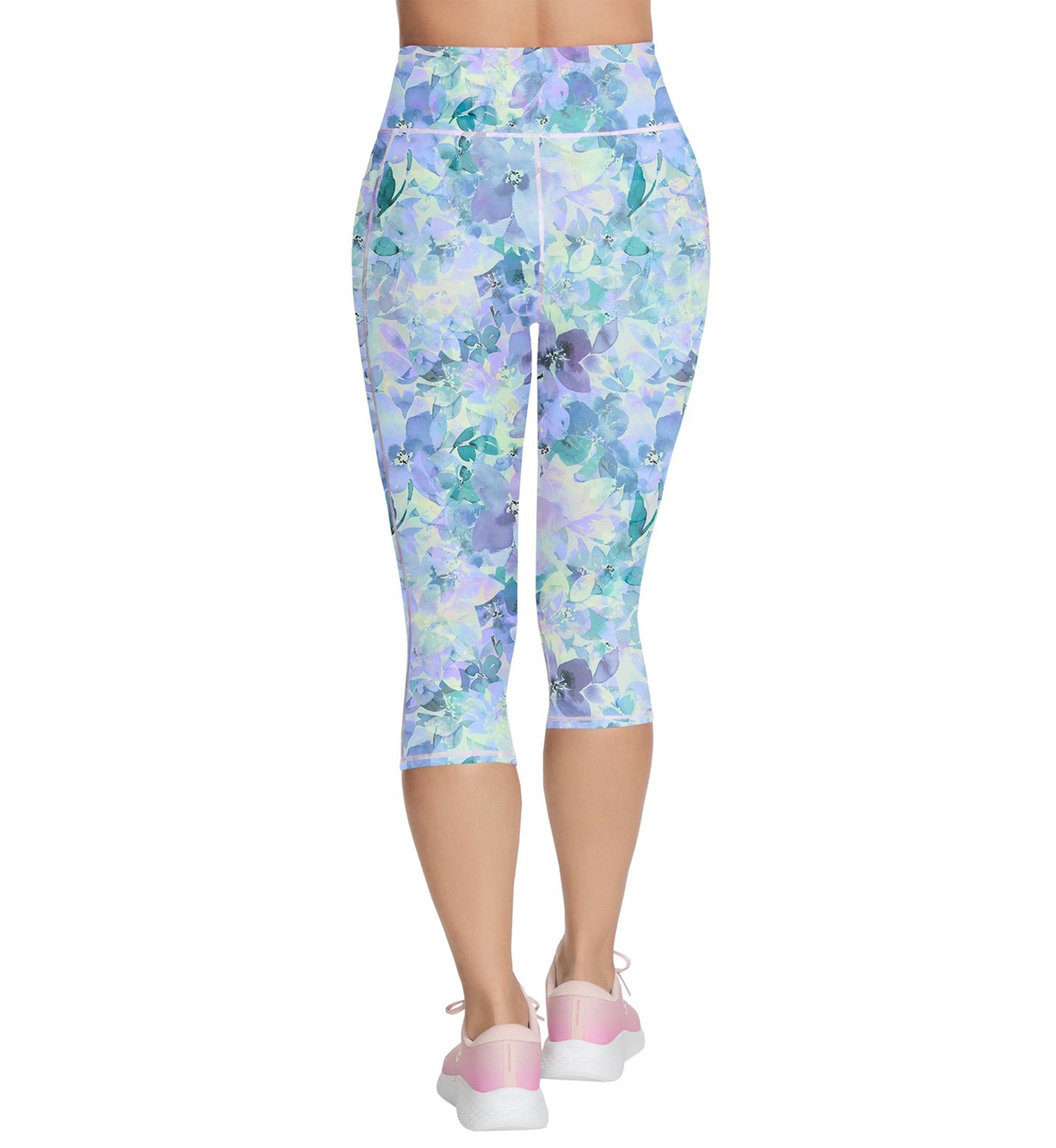 Go Walk Seascape Floral Capri Pants