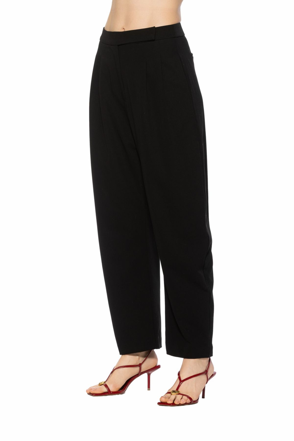 Solene Barrel Pants With Waistband