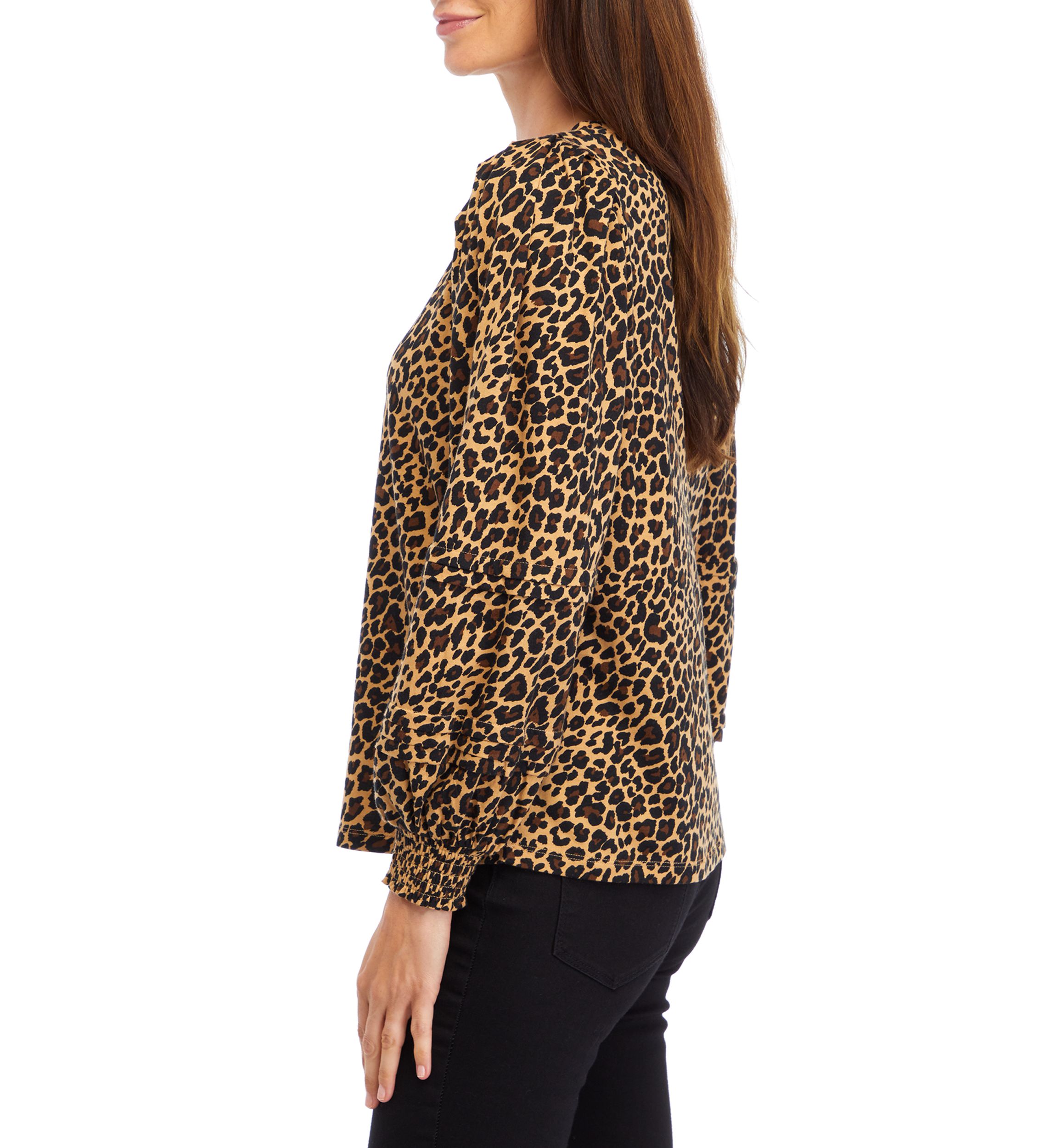 Womens Long Sleeve Pintuck Printed Blouse