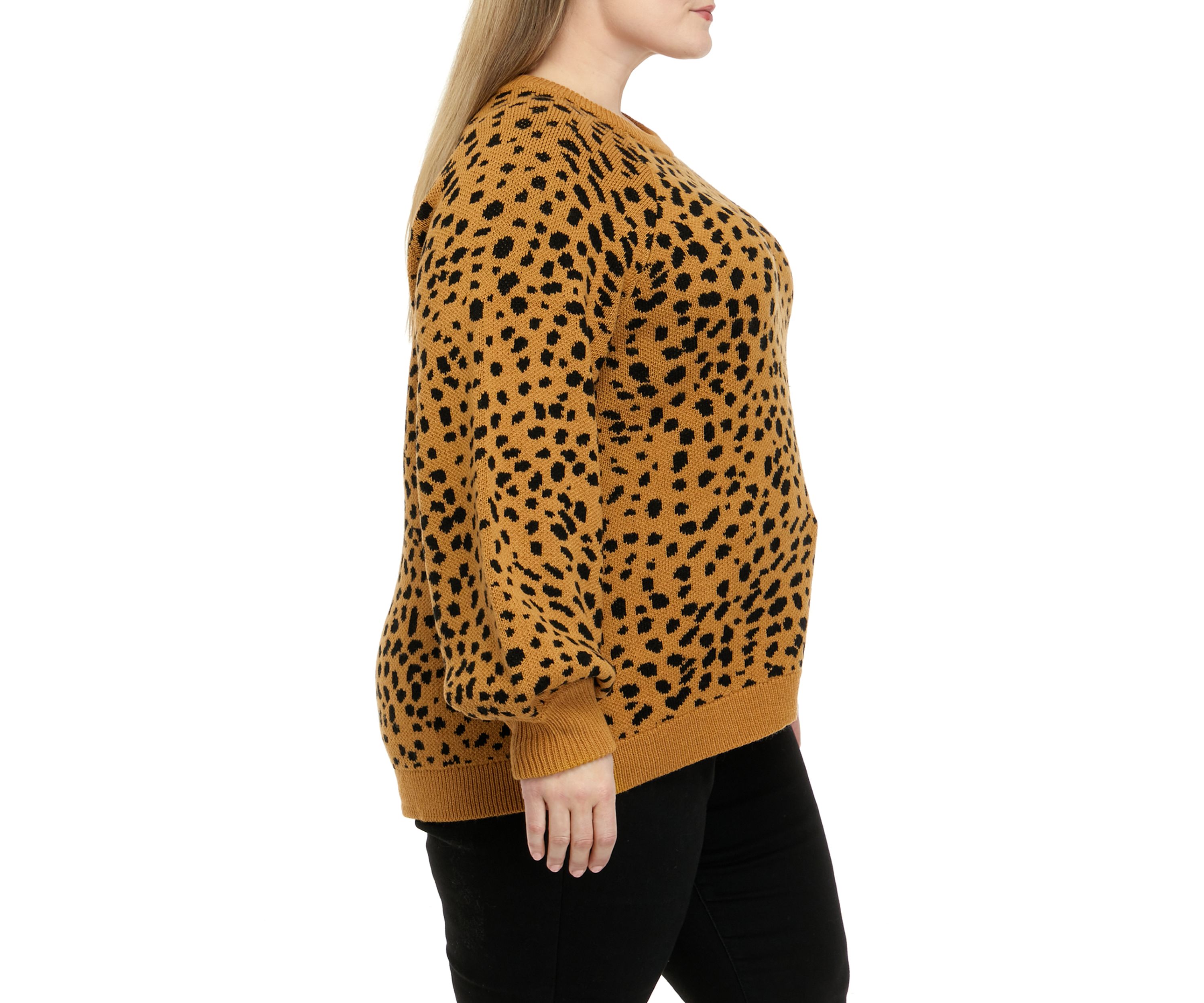 Plus Size Long Sleeve Animal Print Jacquard Crew Neck Sweater