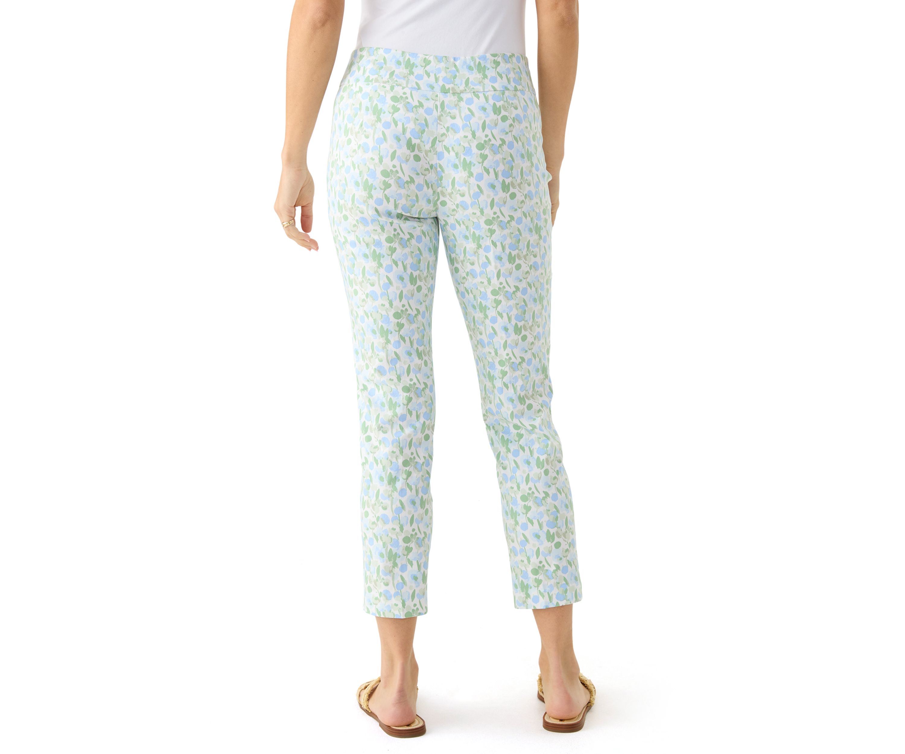 Womens Millennium Pintuck Capri Pants 