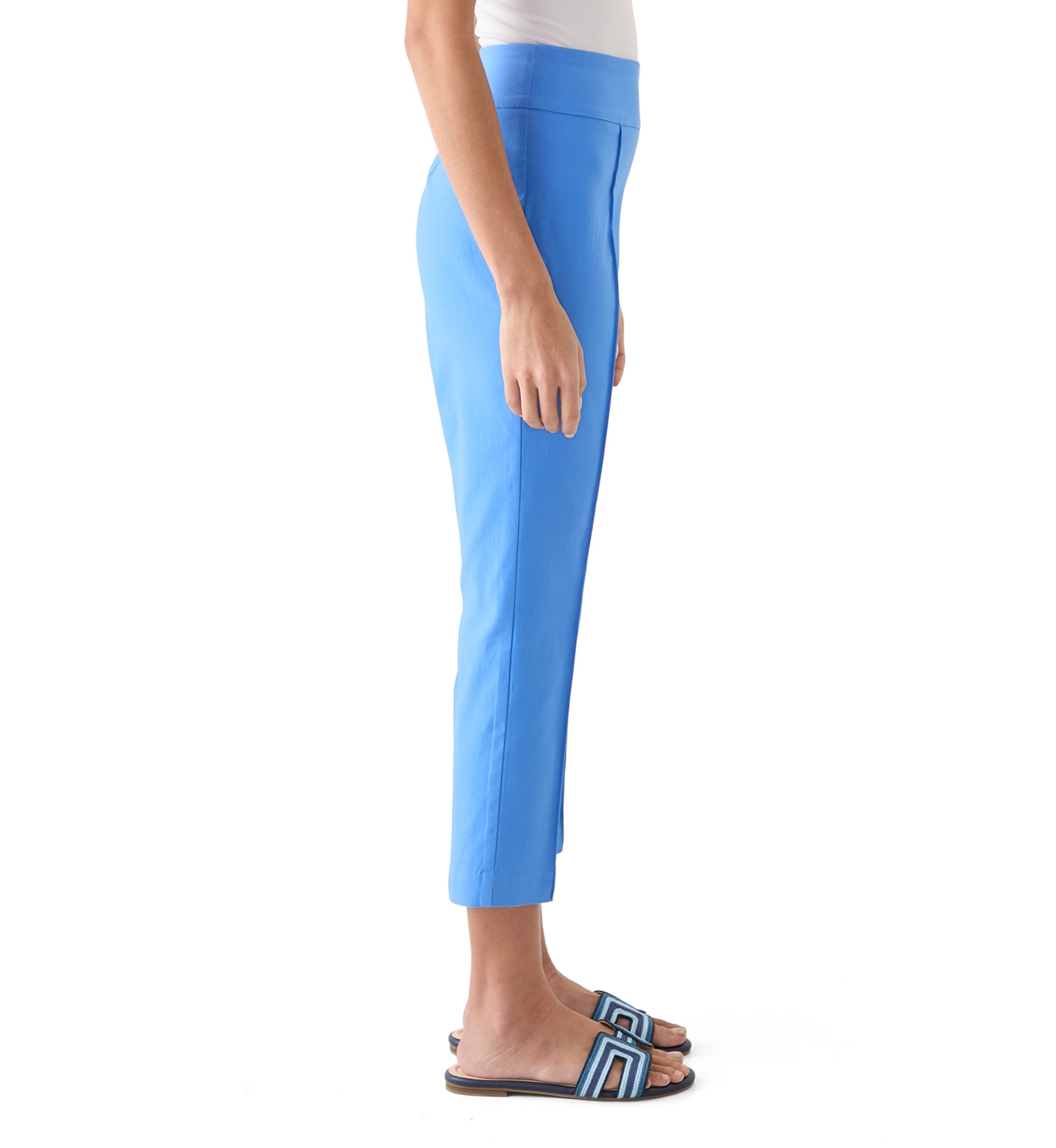 Petite Pintuck Capri Pants 