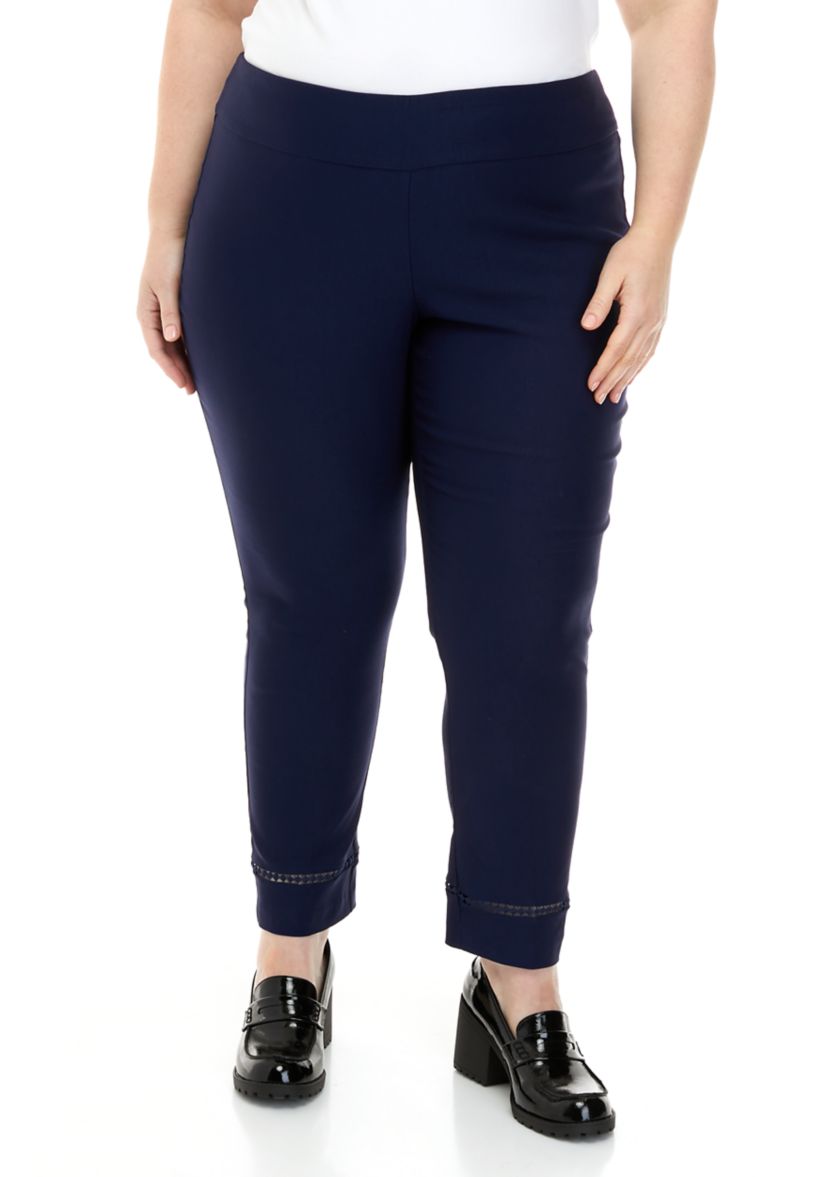Plus Size Tech Stretch Ankle Leggings