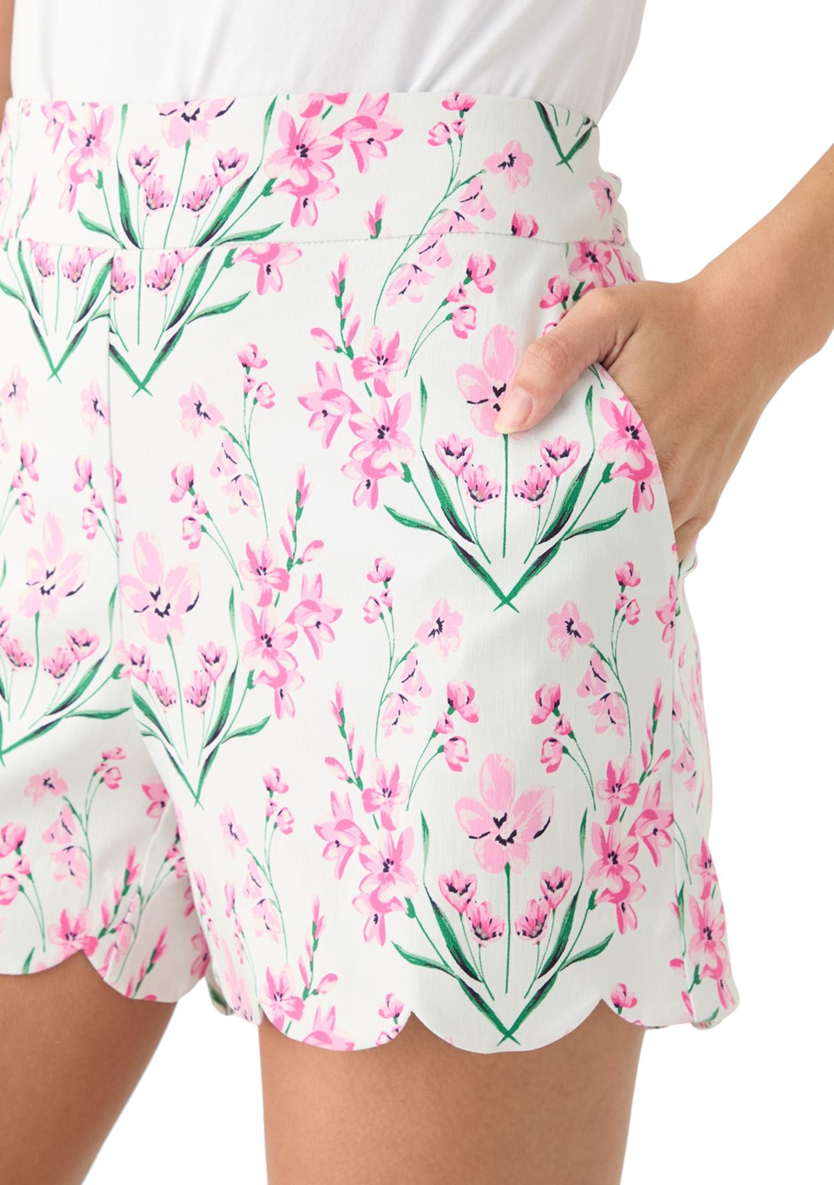 Petite Printed Scallop Shorts 