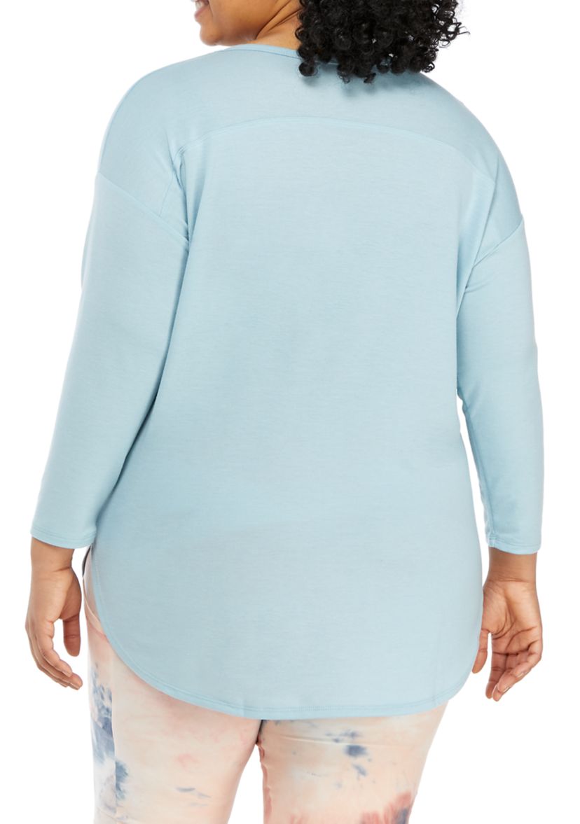 Studio Plus Size Long Sleeve Graphic Pullover