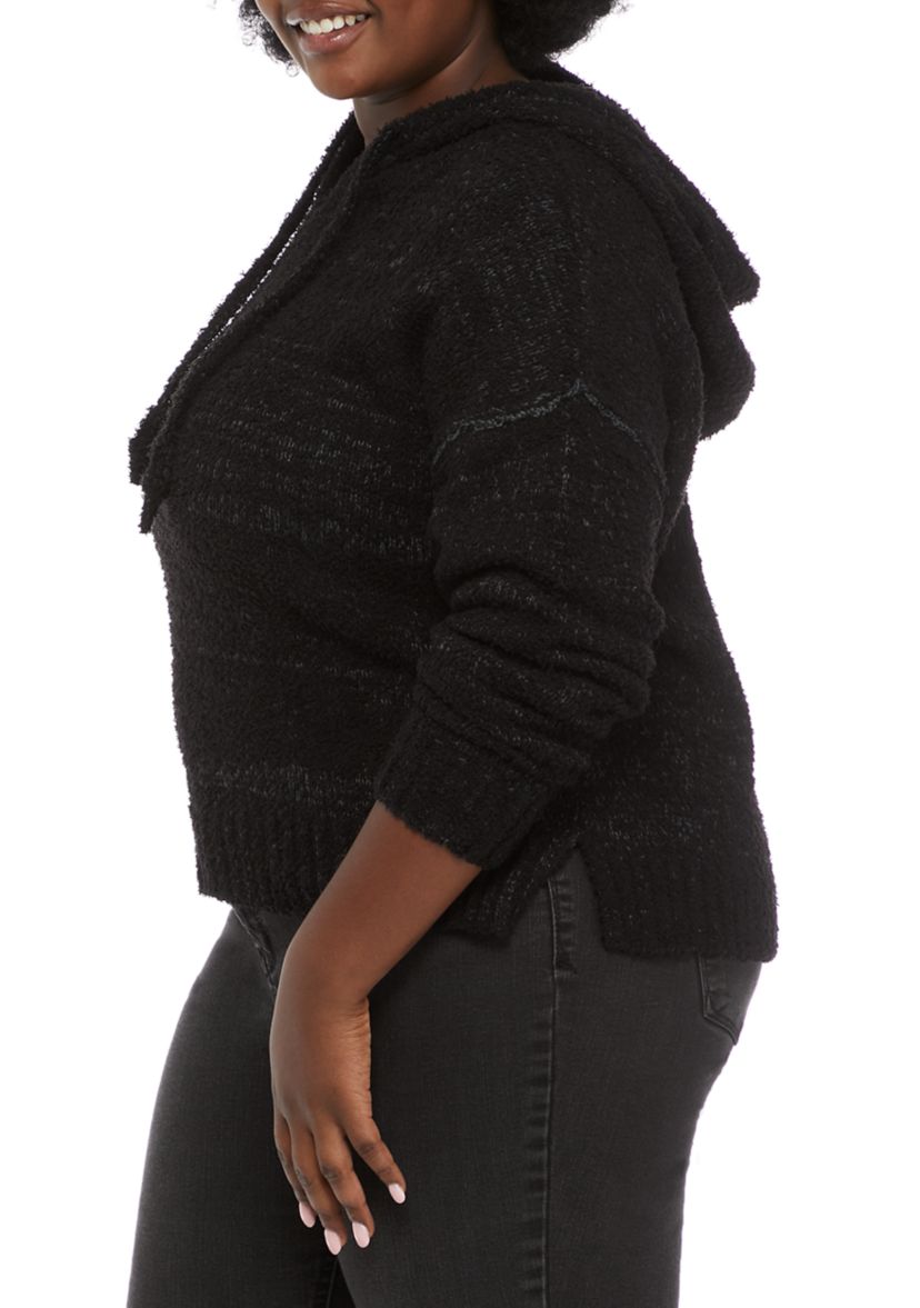 Plus Size Hooded Pullover 