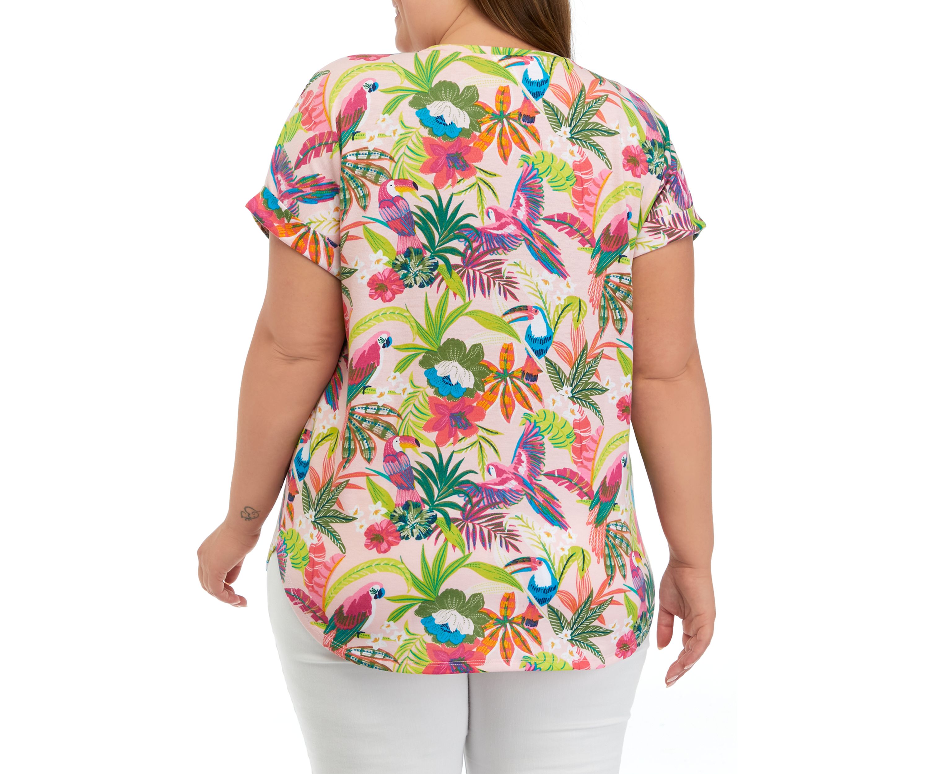	  Plus Size Cuff Short Sleeve Smile Hem Shirt 
